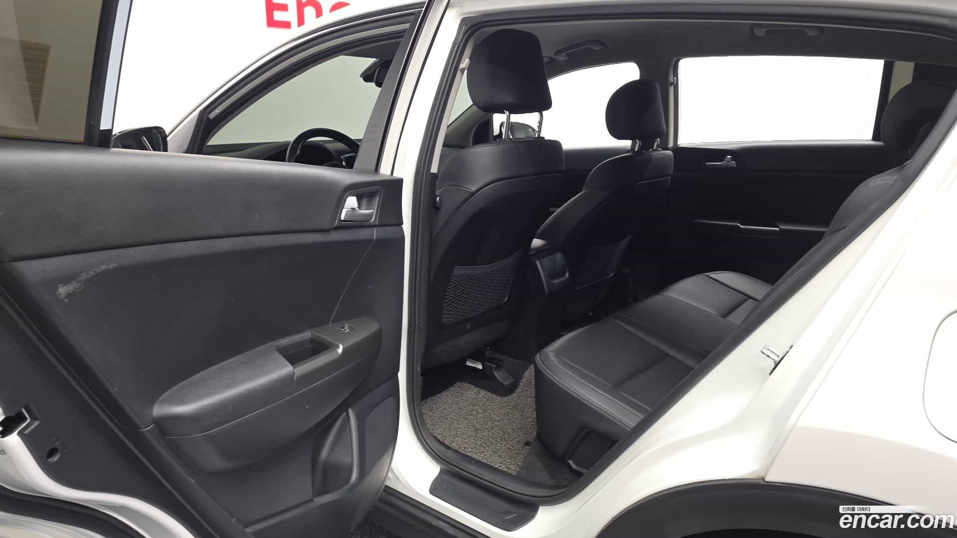Sportage Kia 2021.4-INNER-036