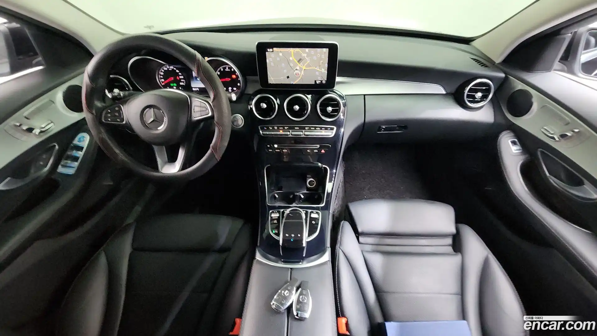 C-Class Mercedes-Benz 2016.7-INNER-007