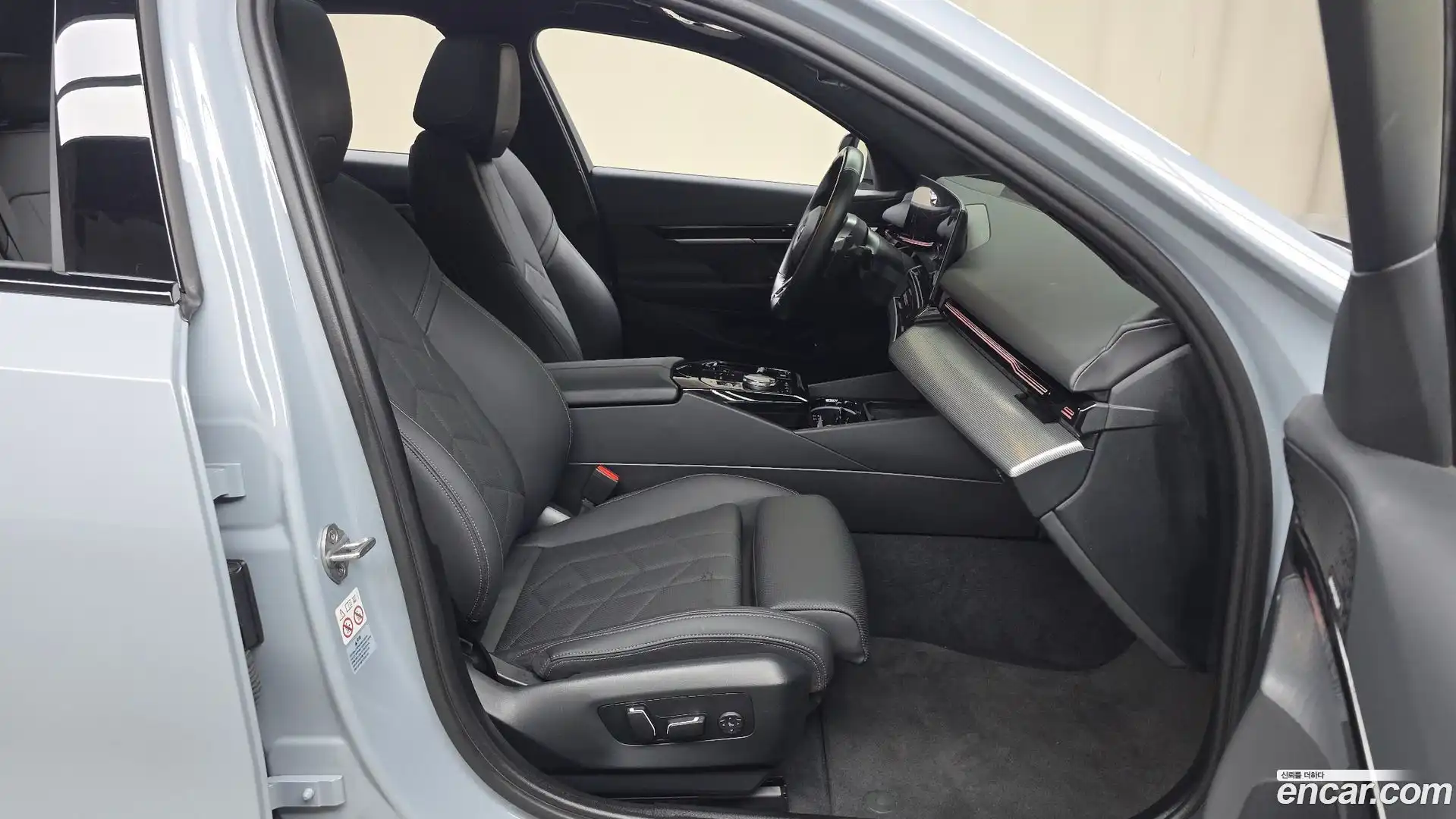 5-Series BMW 2024.7-OPTION-015