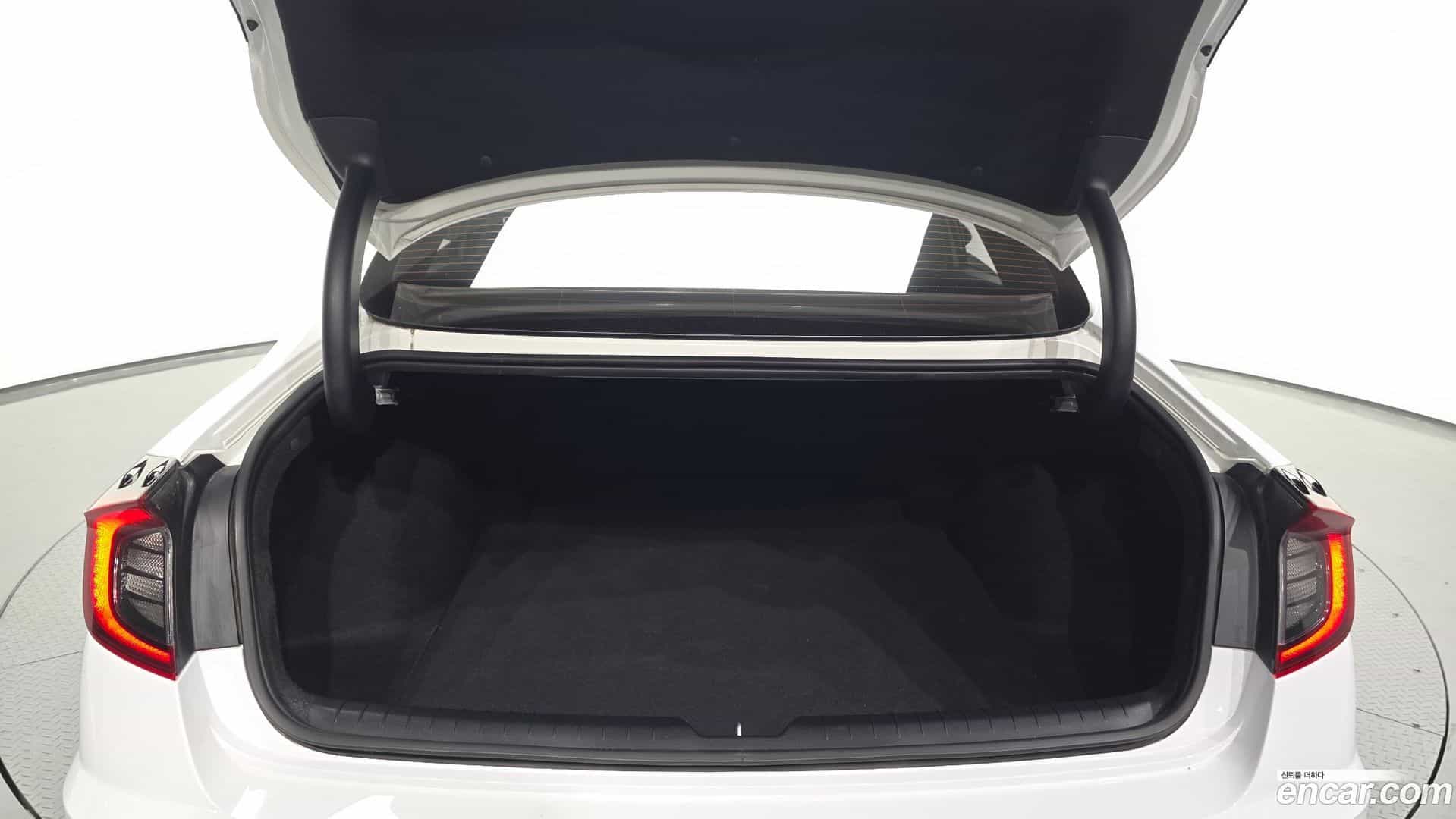 Sonata Hyundai 2022.6-OPTION-024