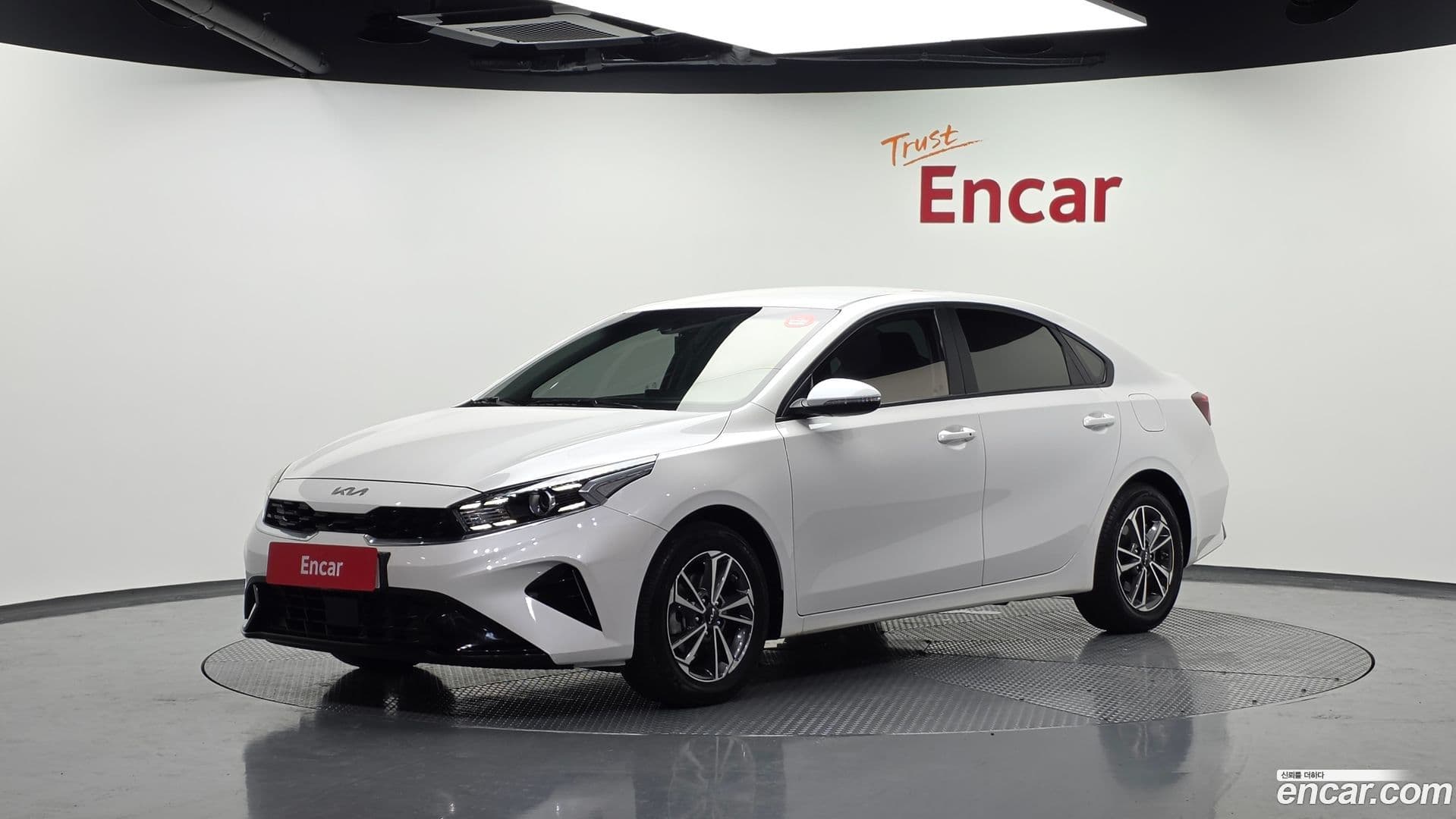 Main__Slider__Photo:K3 Kia 2023.2-0