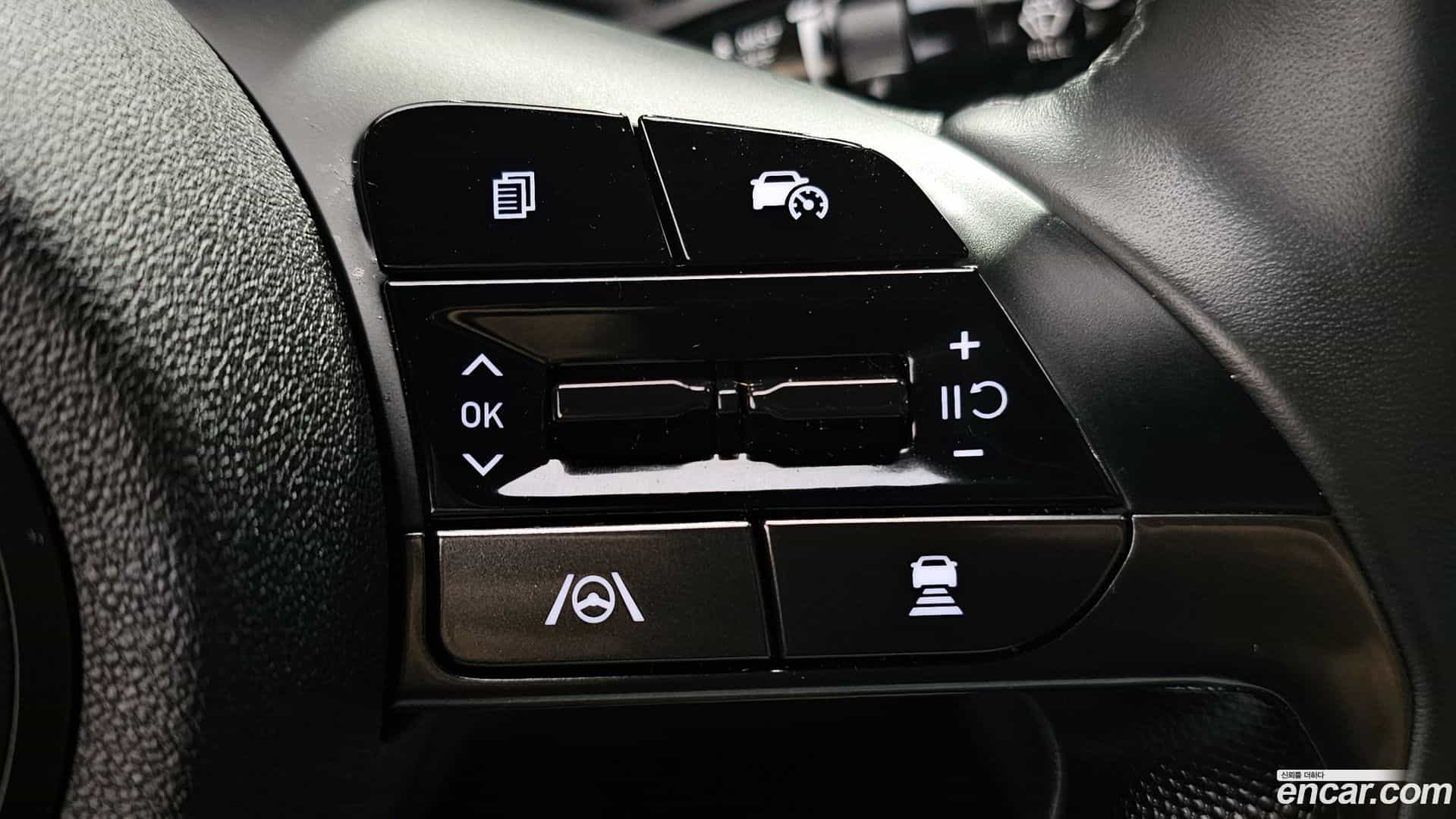 AVANTE Hyundai 2024.8-OPTION-017