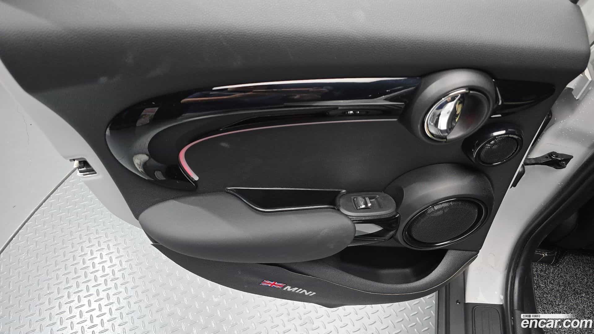 Cooper Mini 2023.4-INNER-035