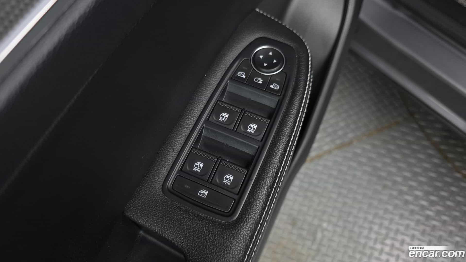 XM3 Renault Korea 2023.0-OPTION-015