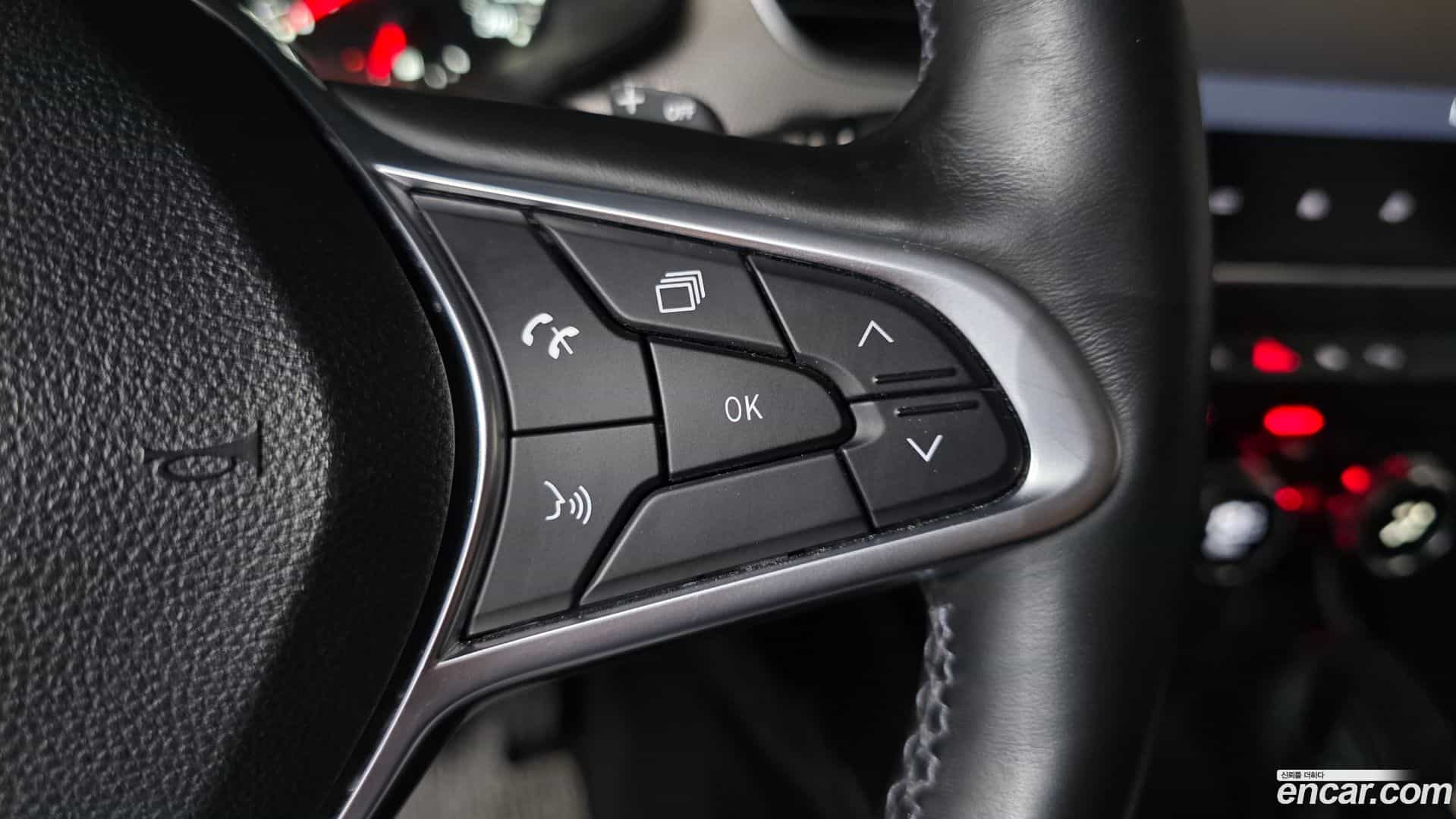 XM3 Renault Korea 2023.0-OPTION-045