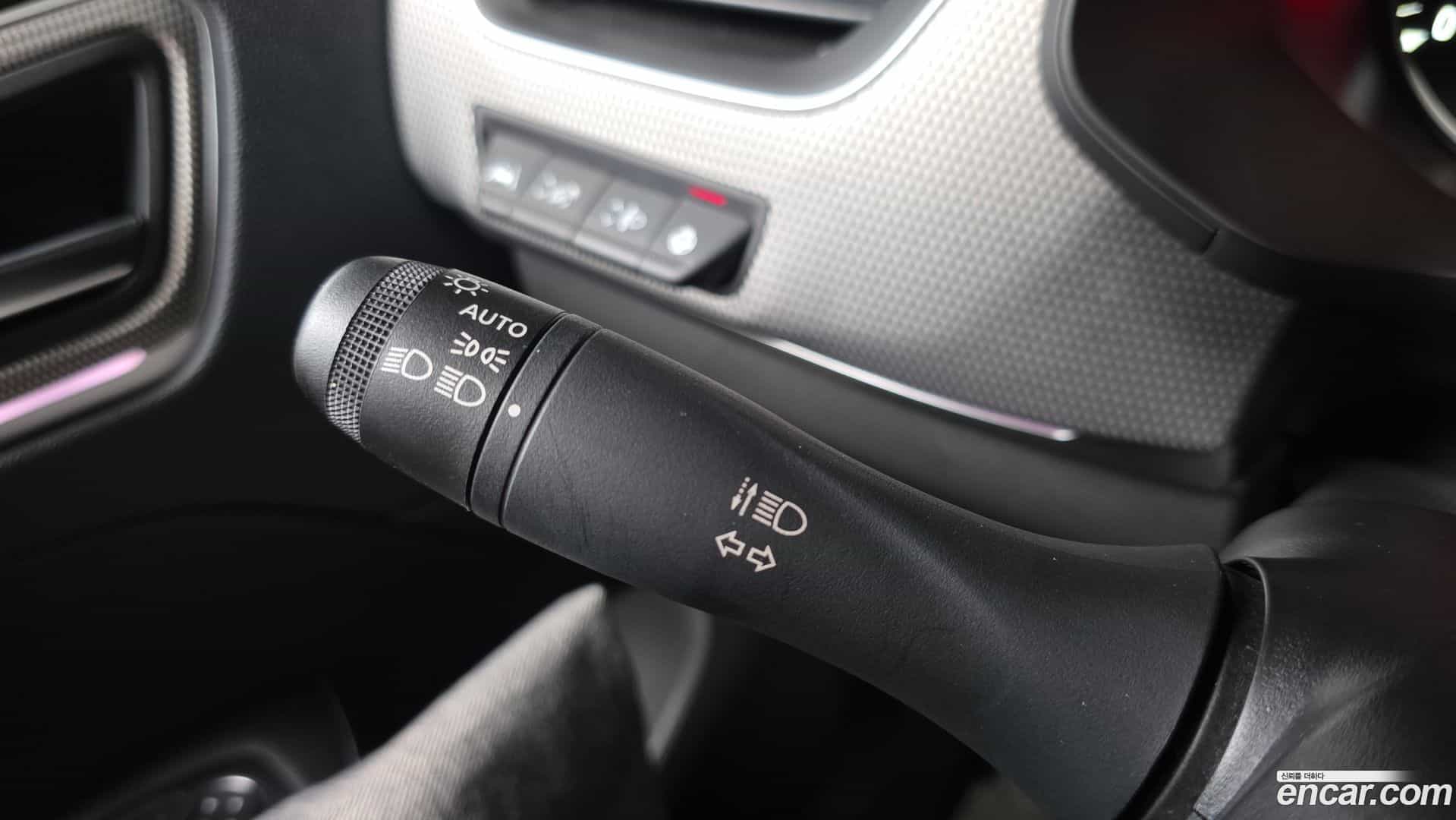 XM3 Renault Korea 2023.0-OPTION-046