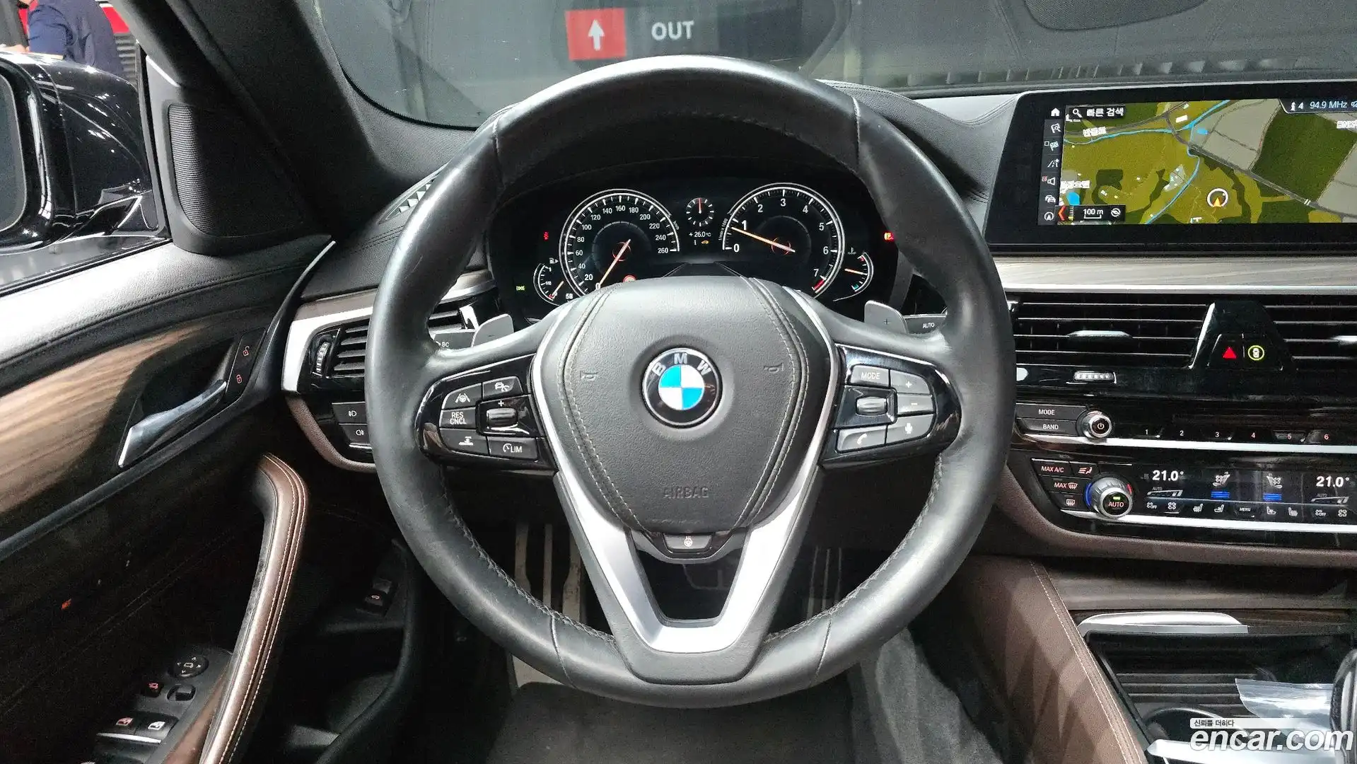 5-Series BMW 2017.6-OPTION-017