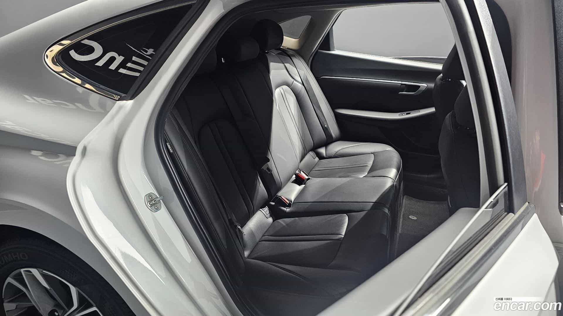 Sonata Hyundai 2022.6-OPTION-015