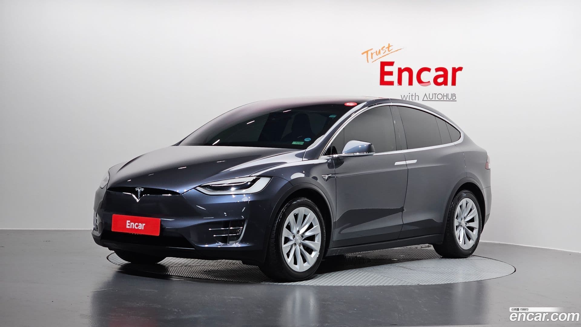Main__Slider__Photo:Model X Tesla 2019.2-0