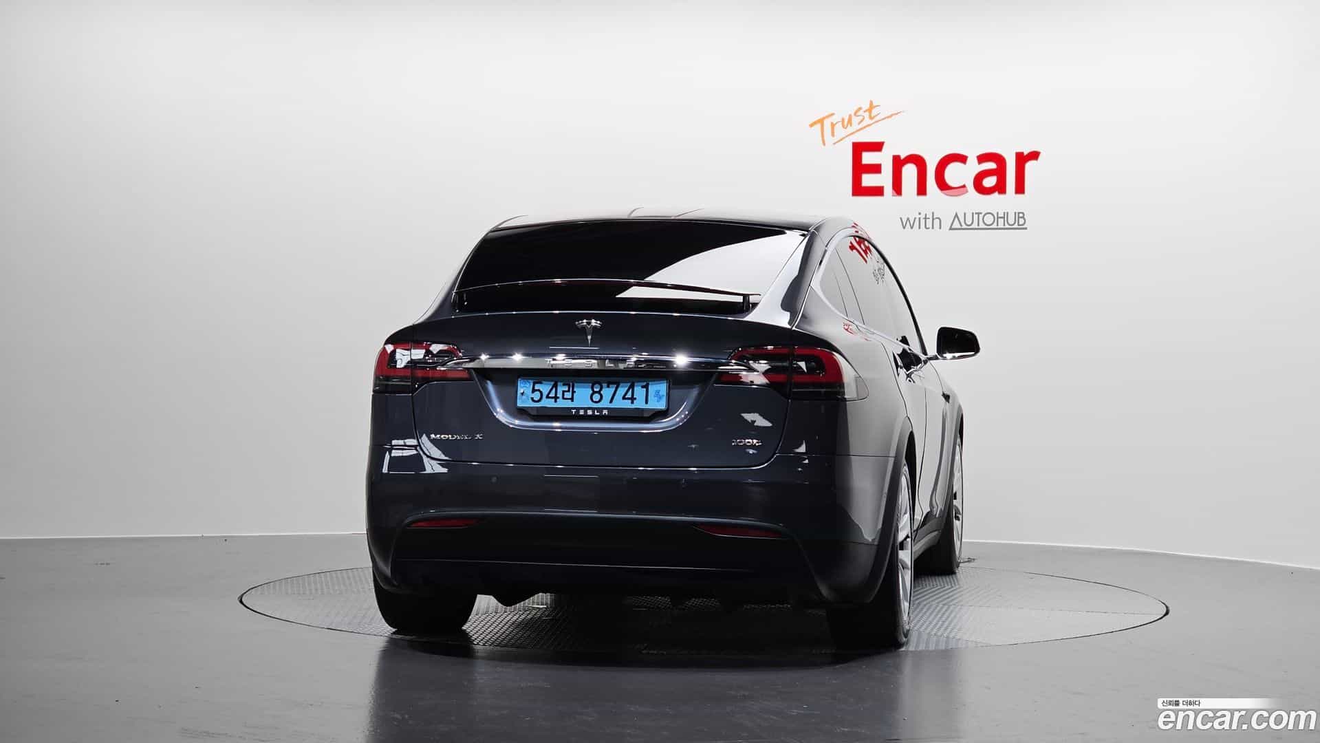 Model X Tesla 2019.2-OUTER-004