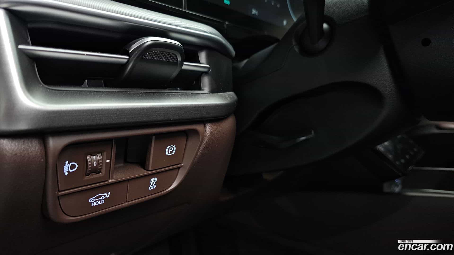 Grandeur Hyundai 2023.8-OPTION-024