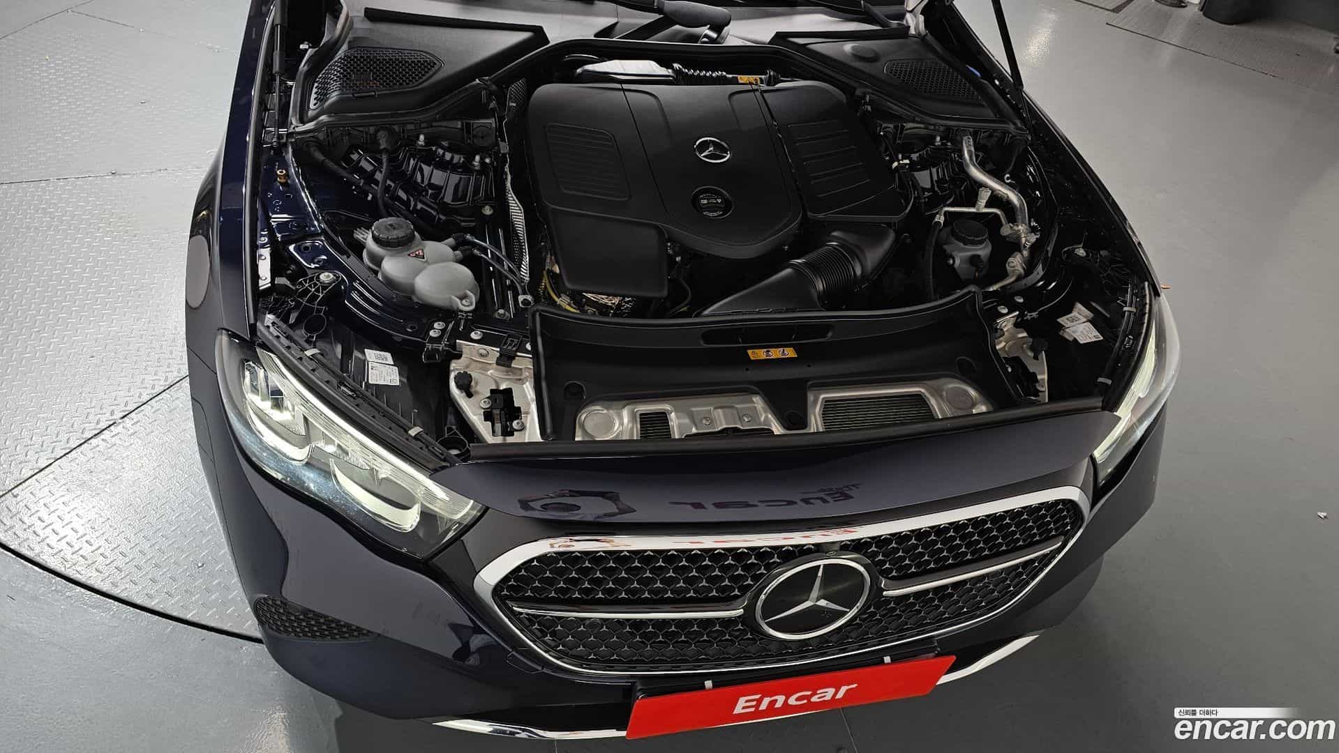 E-Class Mercedes-Benz 2025.6-OUTER-006