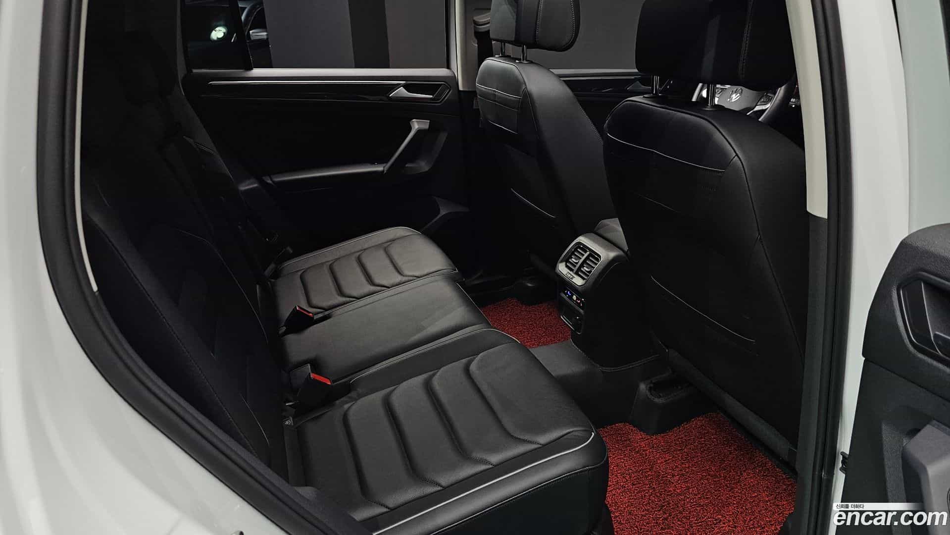 Tiguan Volkswagen 2023.1-OPTION-015