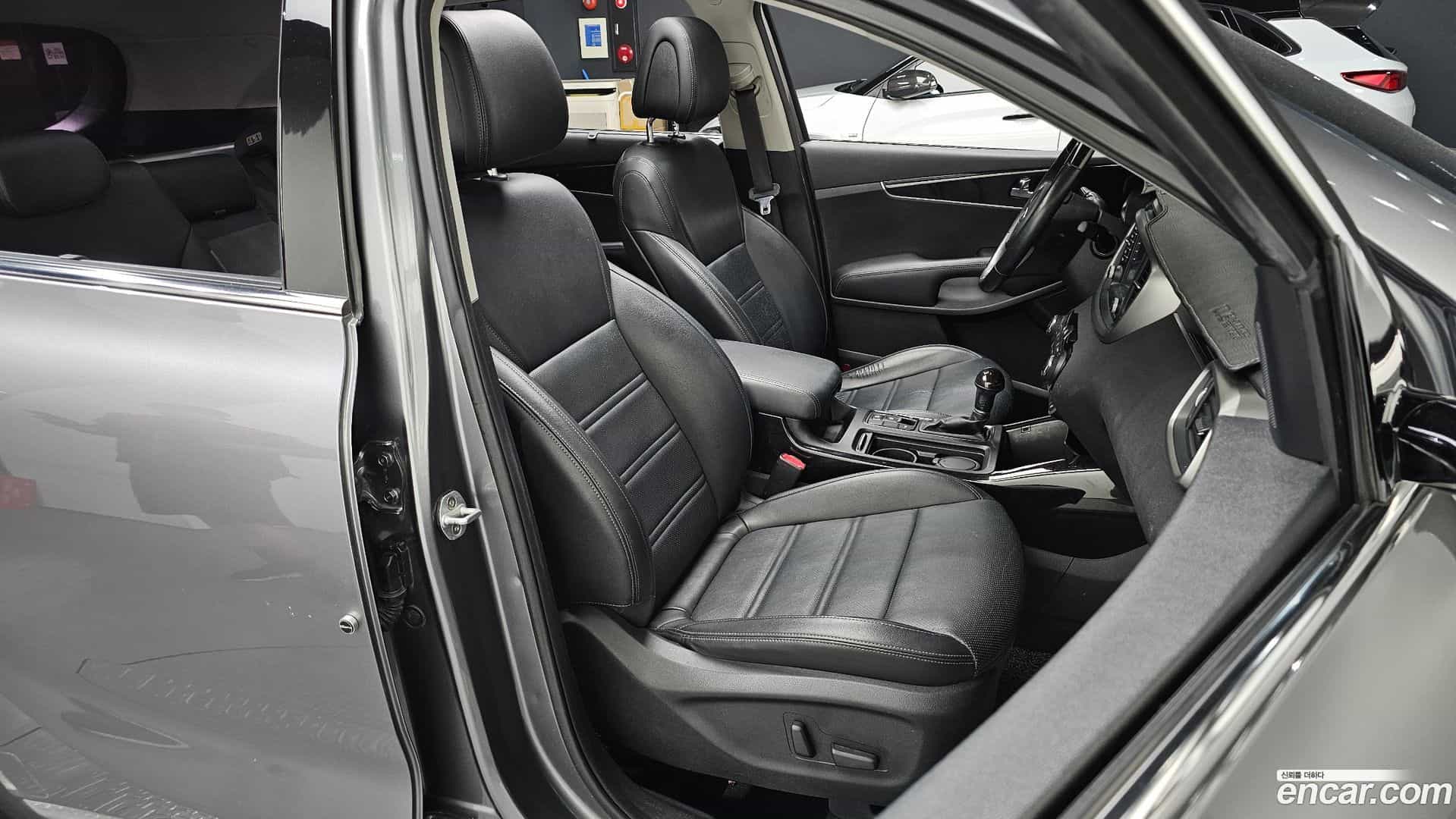 Sorento Kia 2015.1-INNER-036