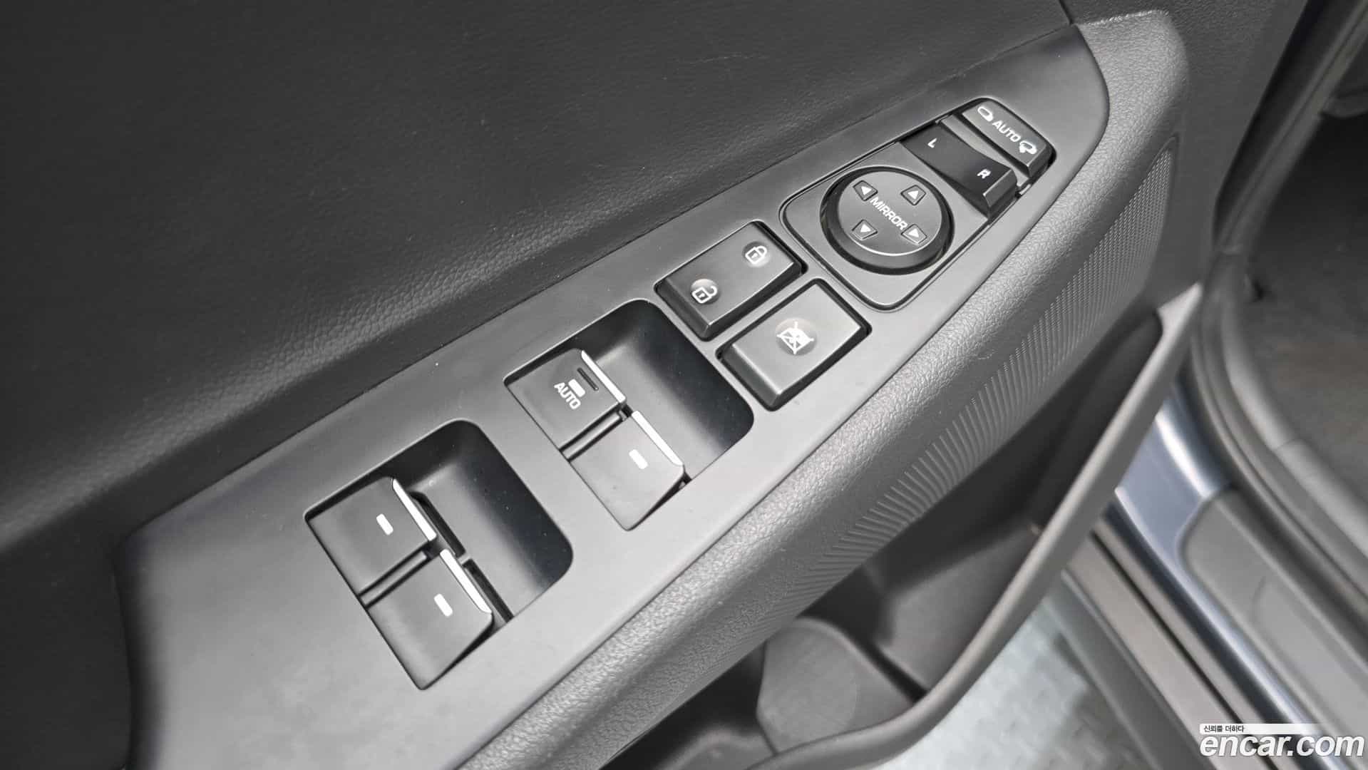 Tucson Hyundai 2019.2-OPTION-018