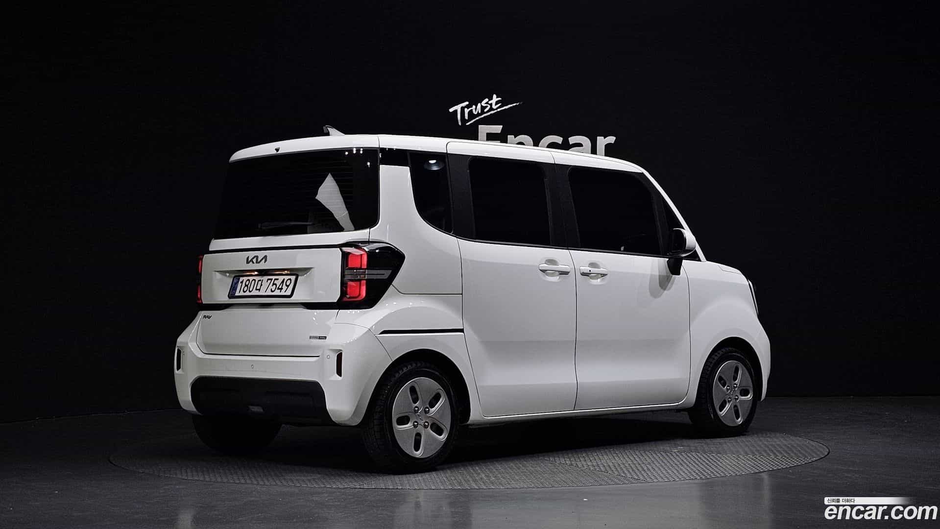 RAY Kia 2024.4-OUTER-002