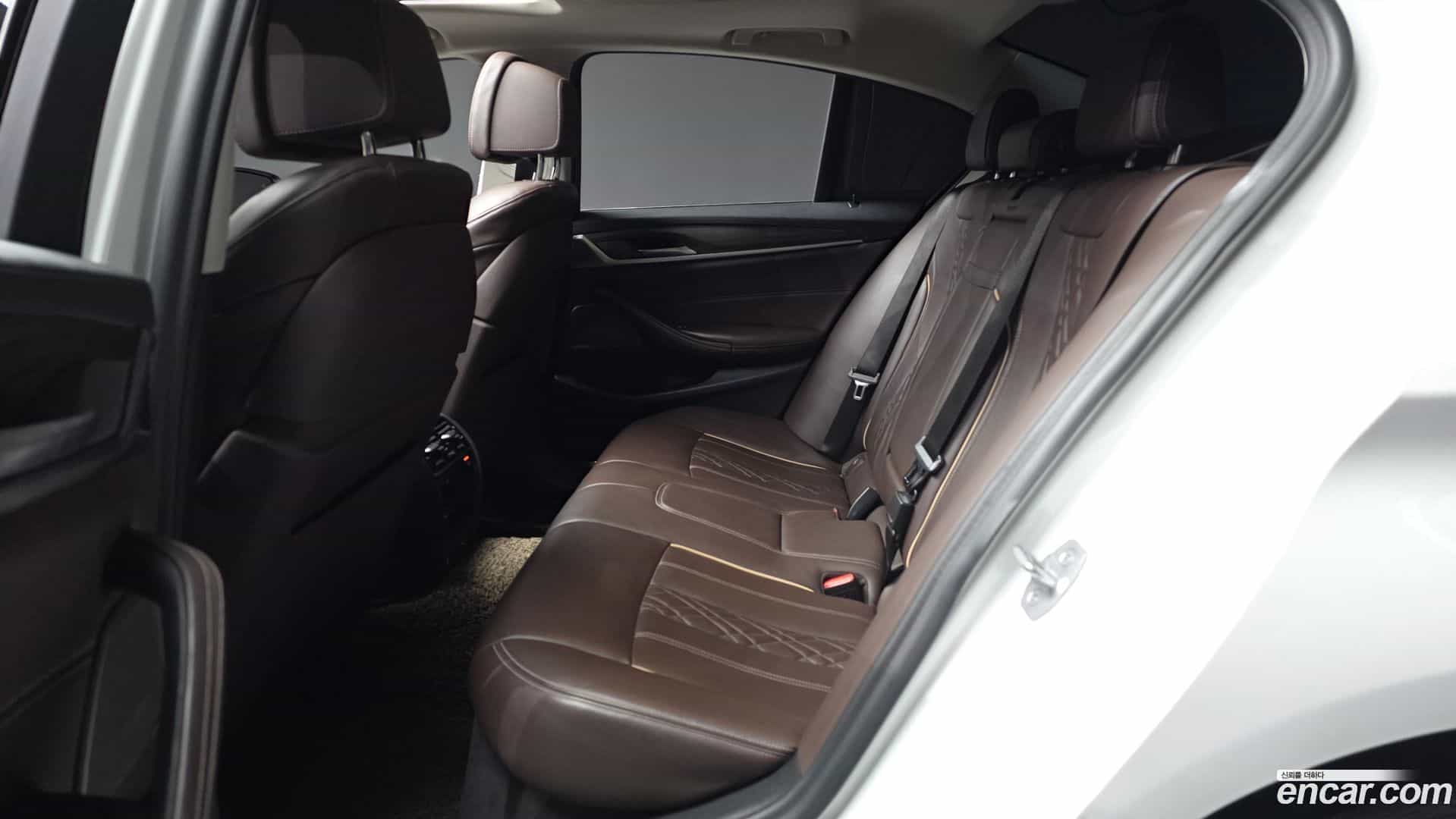 5-Series BMW 2020.8-INNER-036