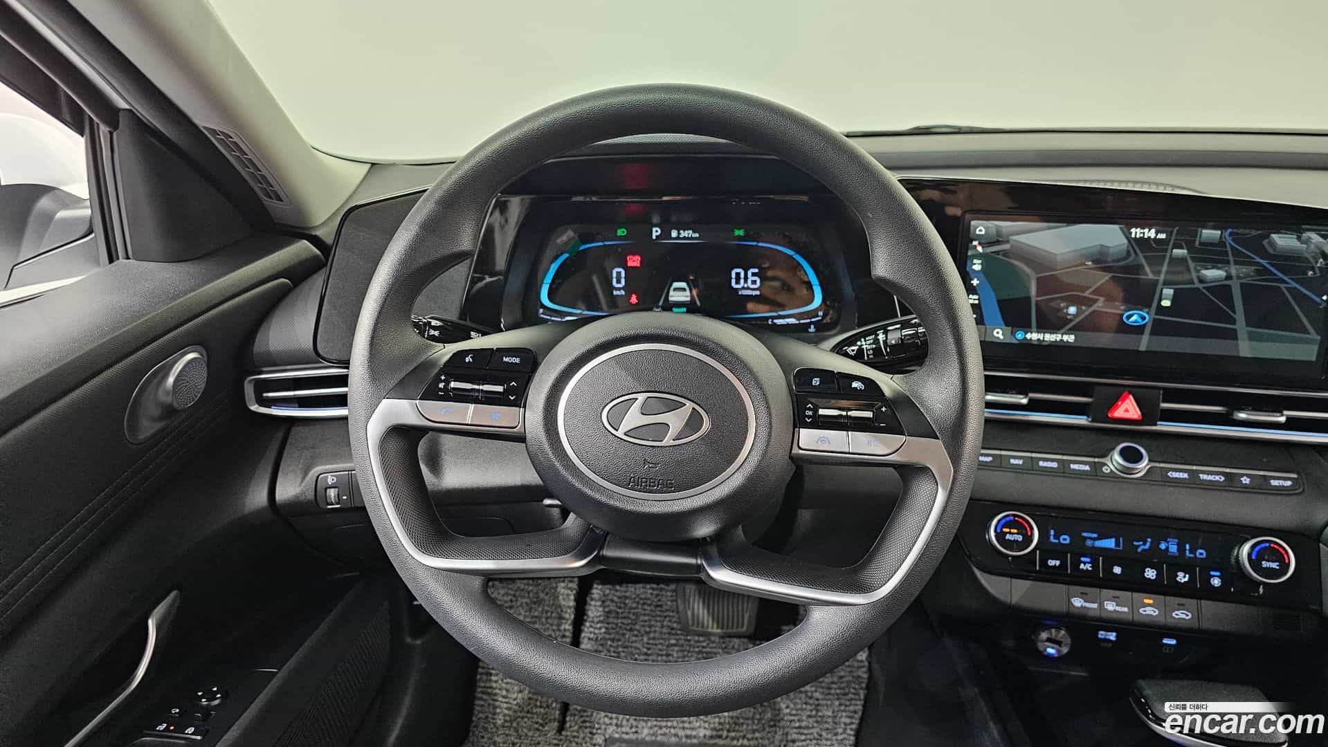 AVANTE Hyundai 2025.7-OPTION-016
