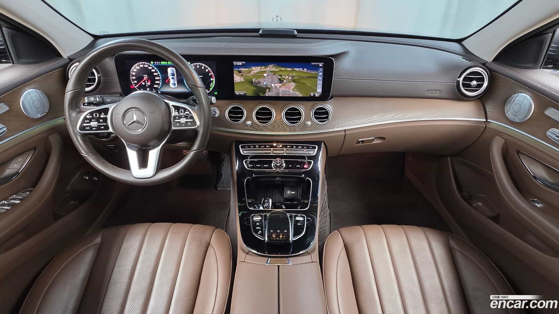 E-Class Mercedes-Benz 2019.10-INNER-007