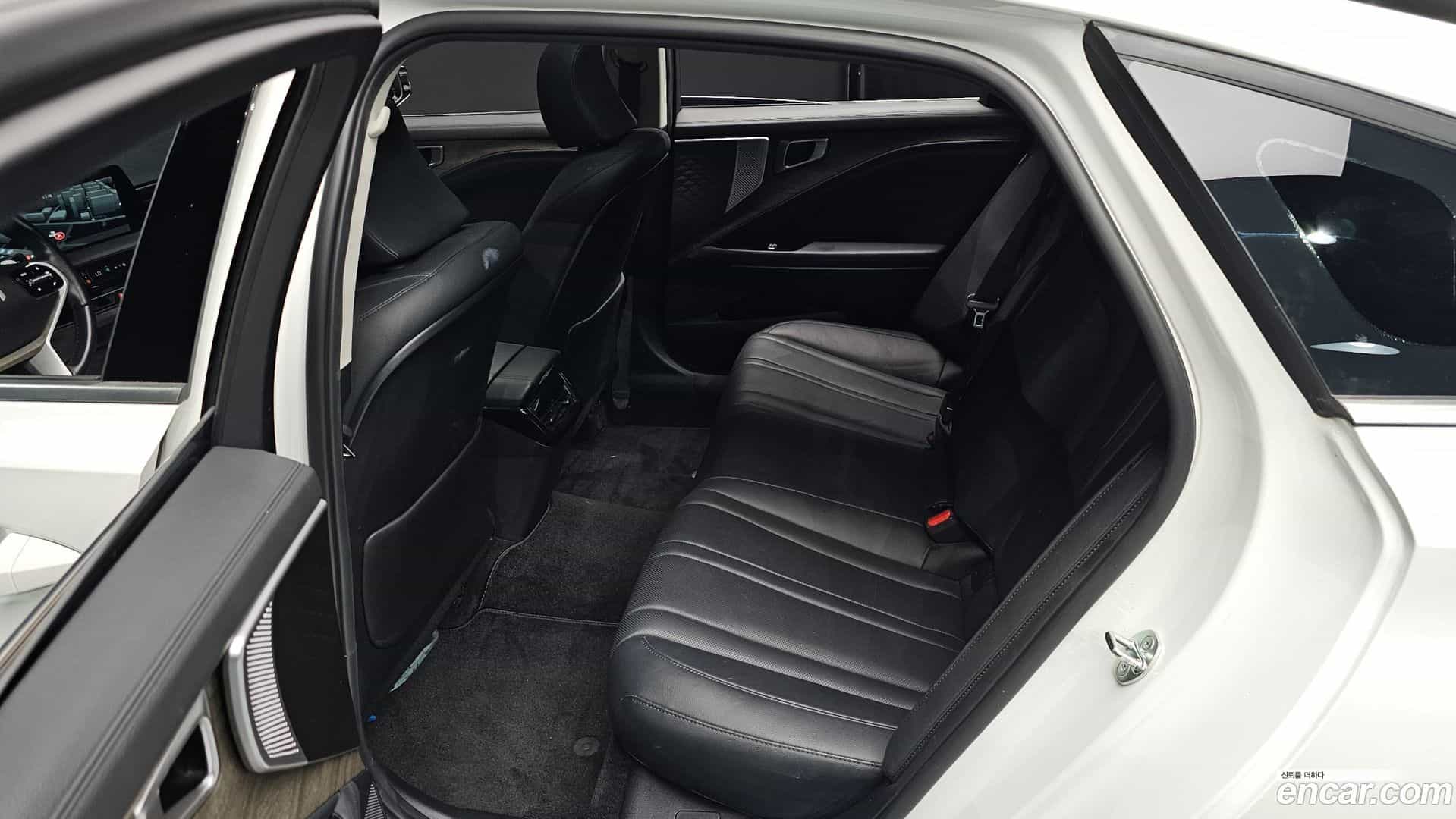 K8 Kia 2023.7-OPTION-016
