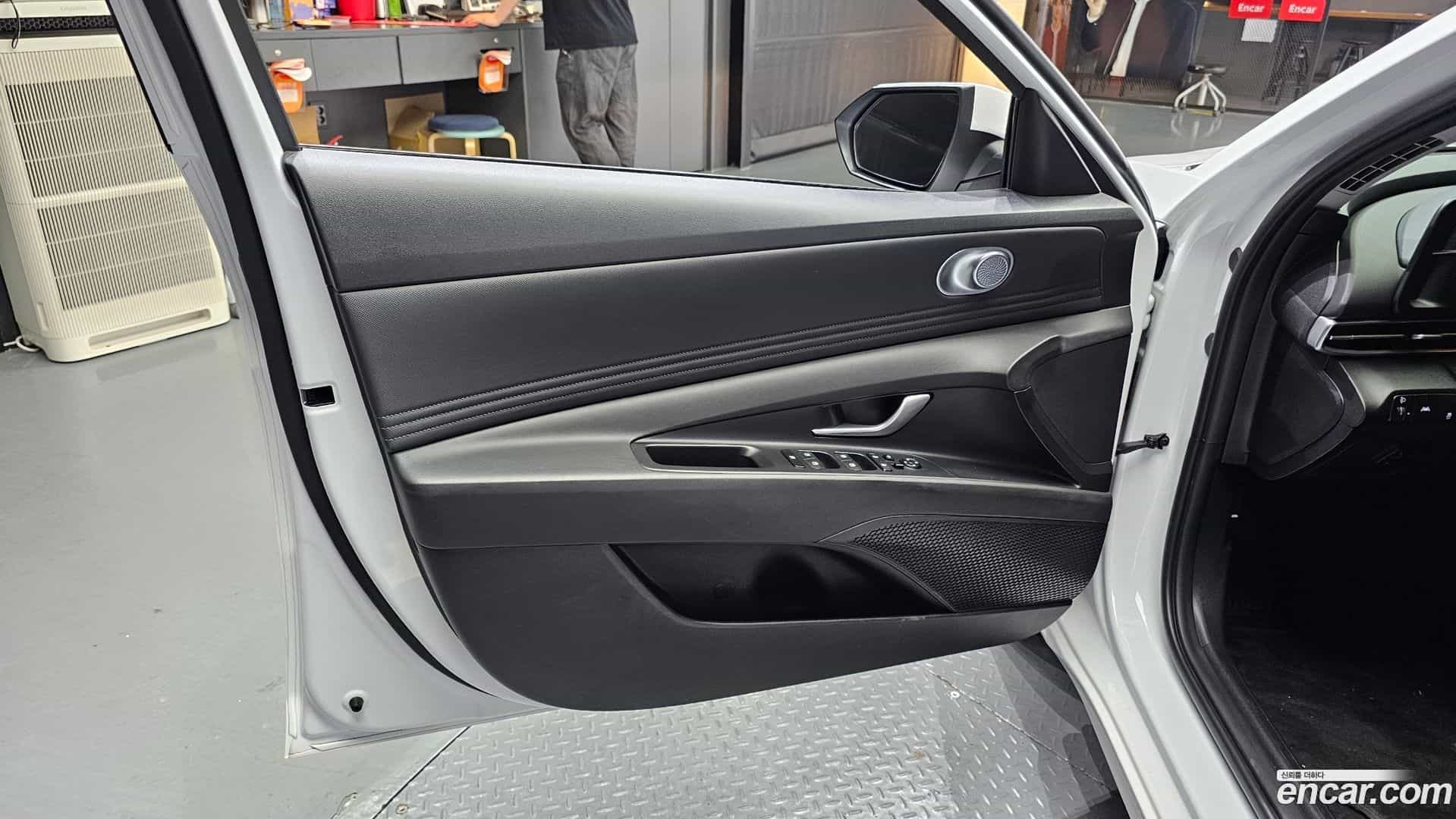 AVANTE Hyundai 2023.2-INNER-034
