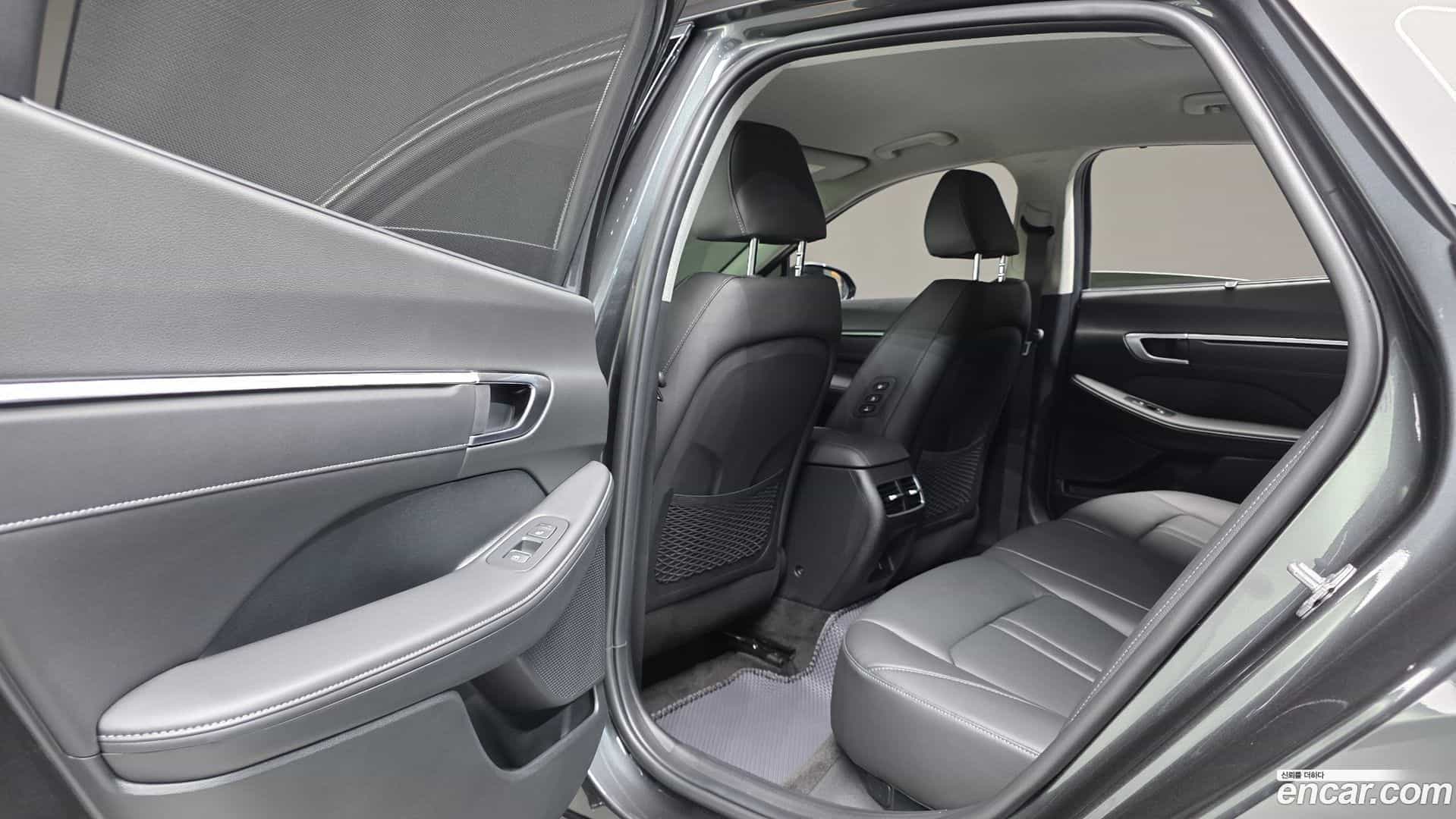 Sonata Hyundai 2025.2-OPTION-043