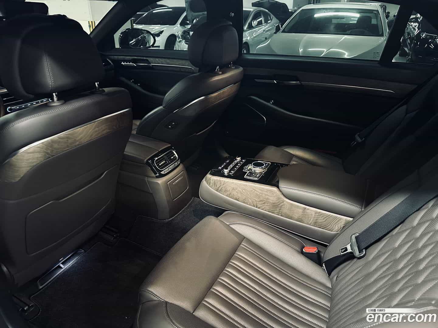 G90 Genesis 2019.3-INNER-008