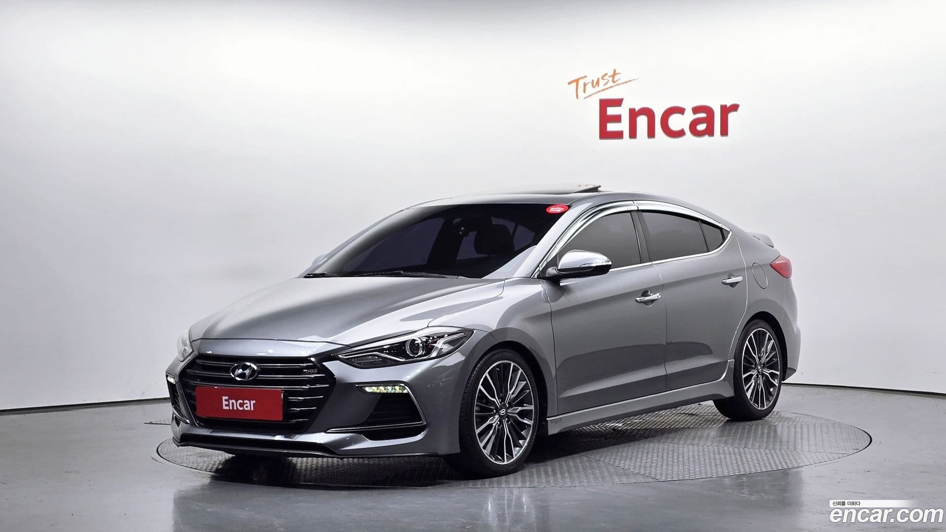 Main__Slider__Photo:AVANTE Hyundai 2017.7-0