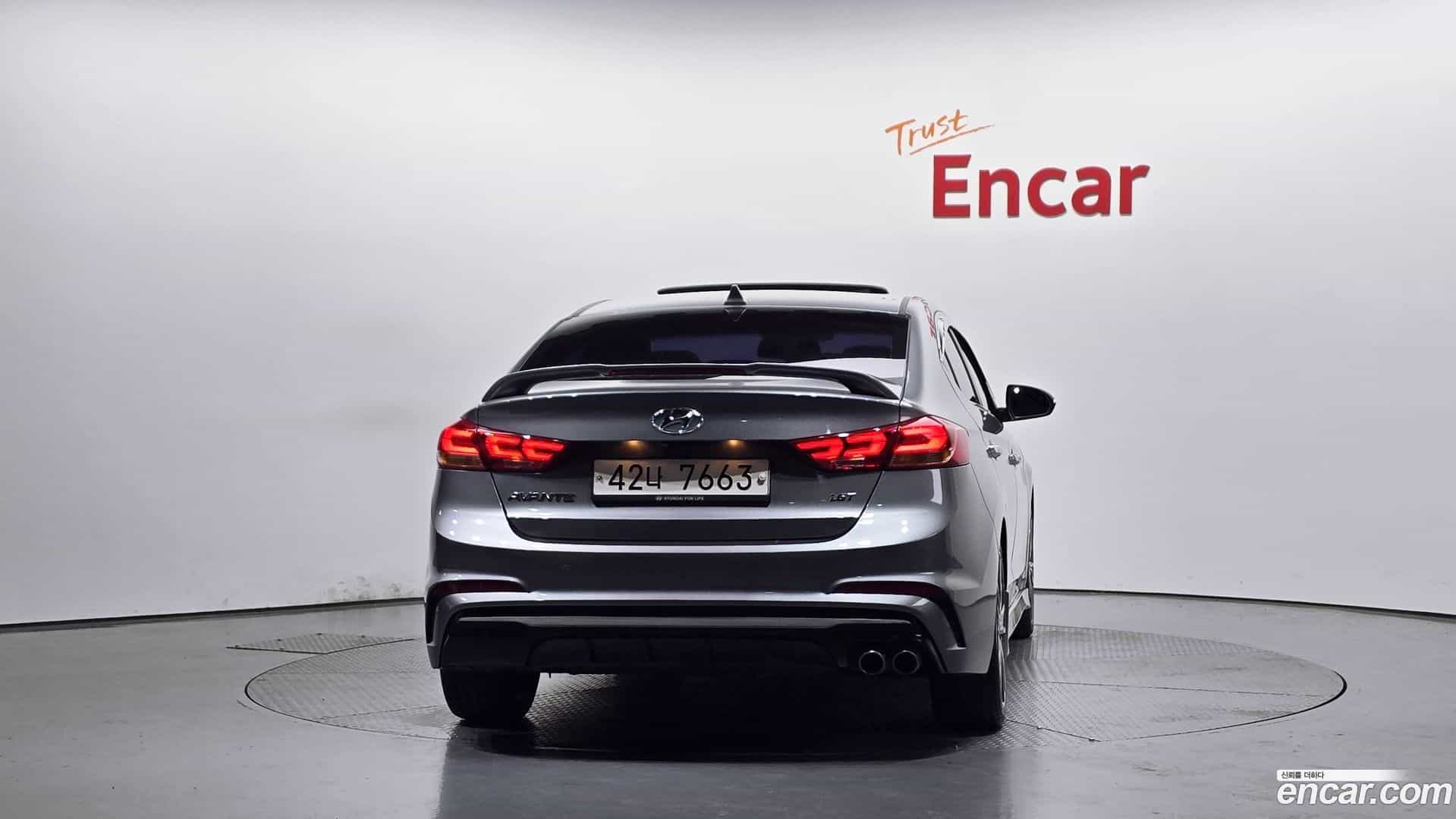 AVANTE Hyundai 2017.7-OUTER-004