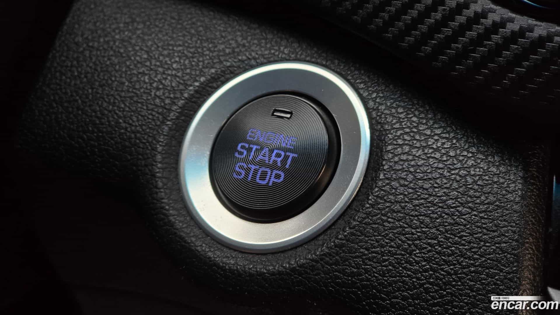 AVANTE Hyundai 2017.7-OPTION-024