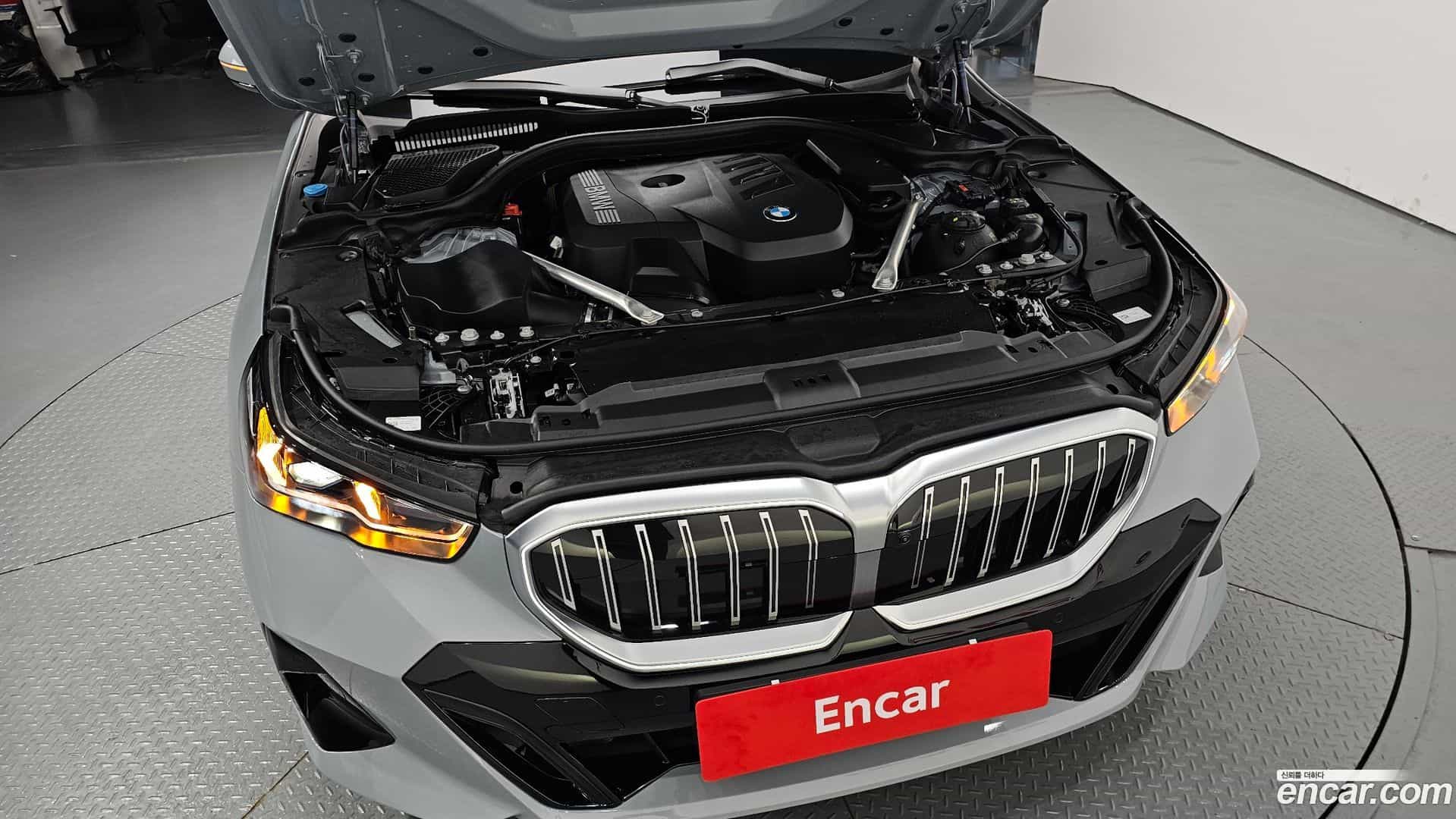 5-Series BMW 2025.7-OUTER-006
