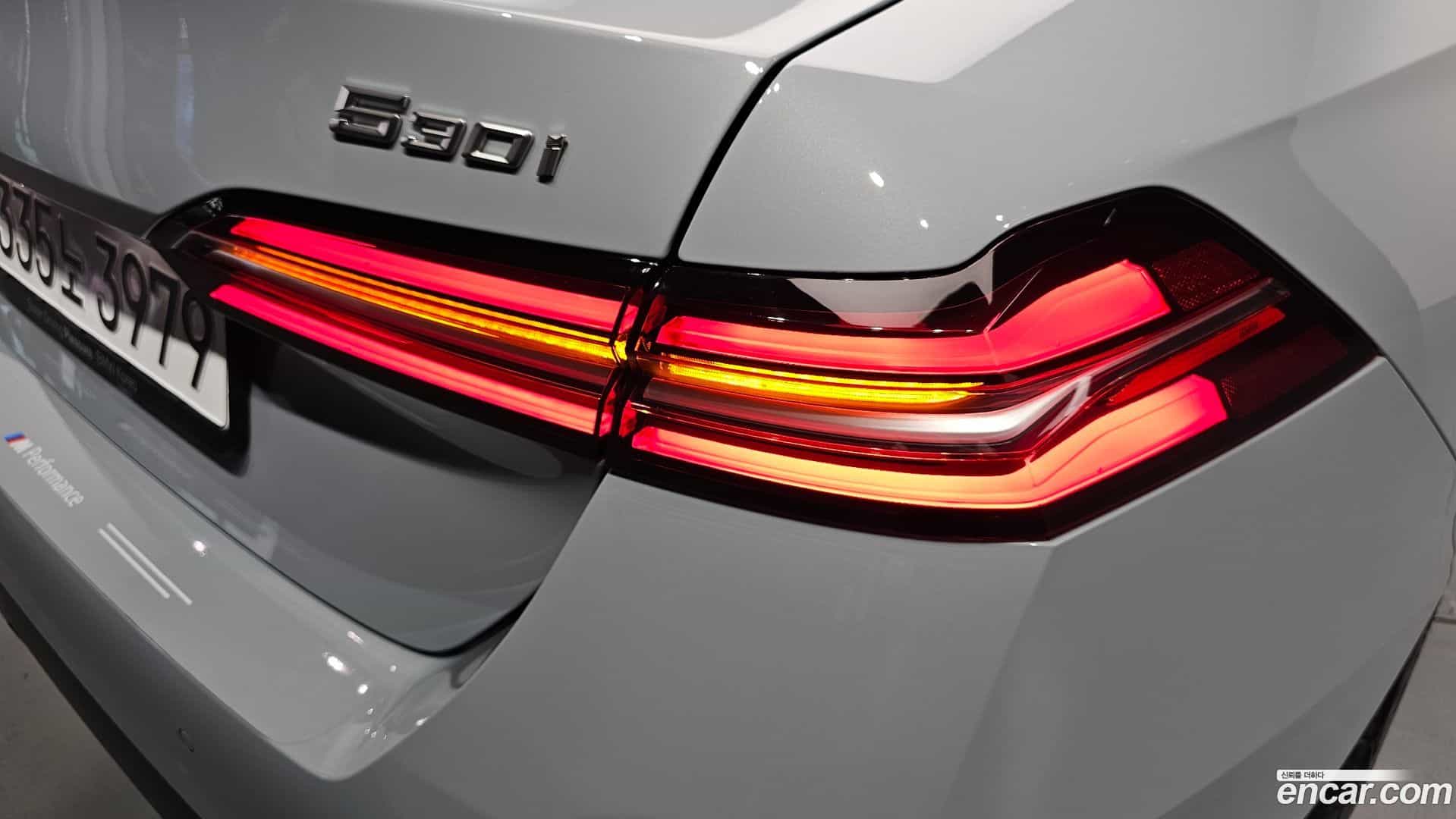 5-Series BMW 2025.7-OUTER-033
