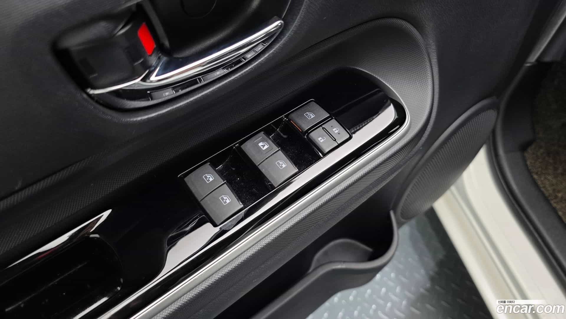 Prius Toyota 2019.11-OPTION-042