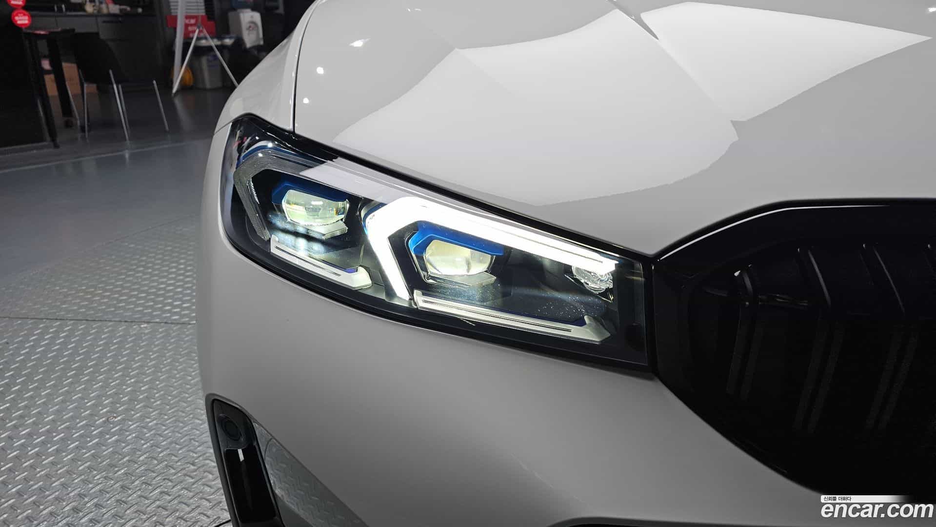 3-Series BMW 2024.9-OUTER-032