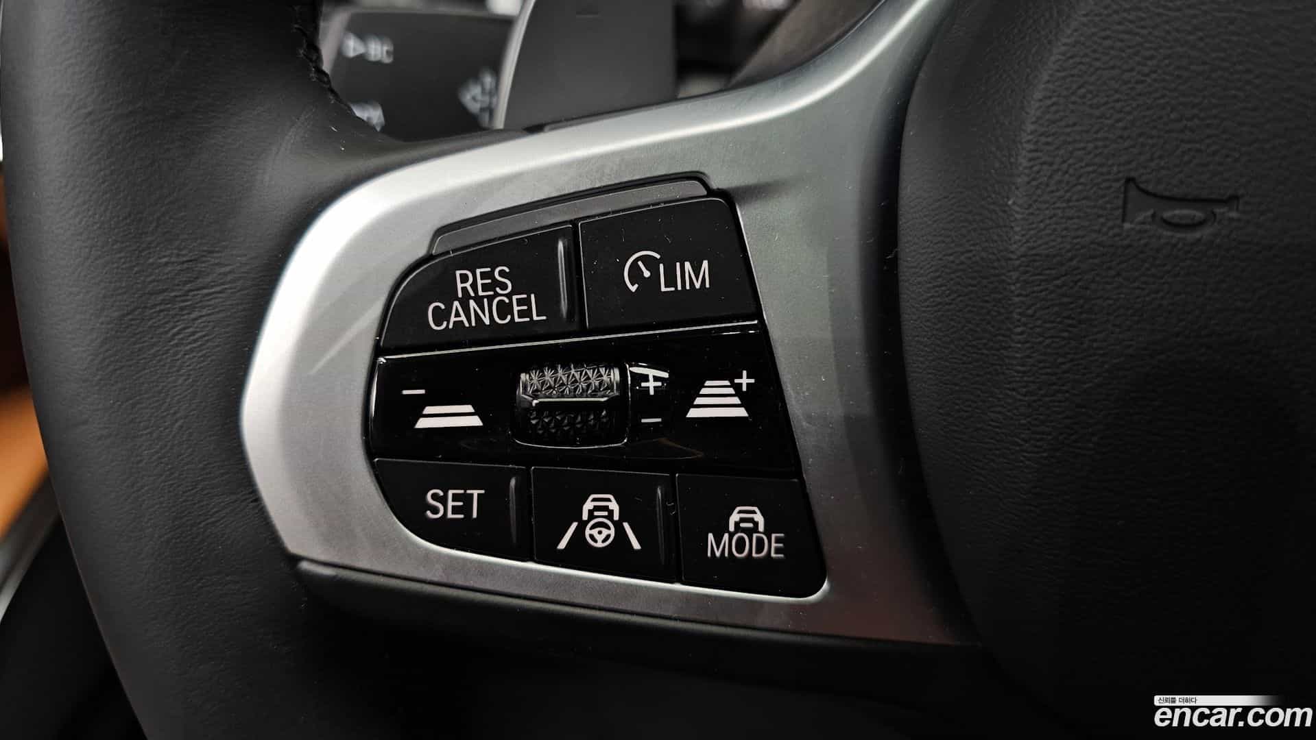 3-Series BMW 2024.9-OPTION-042