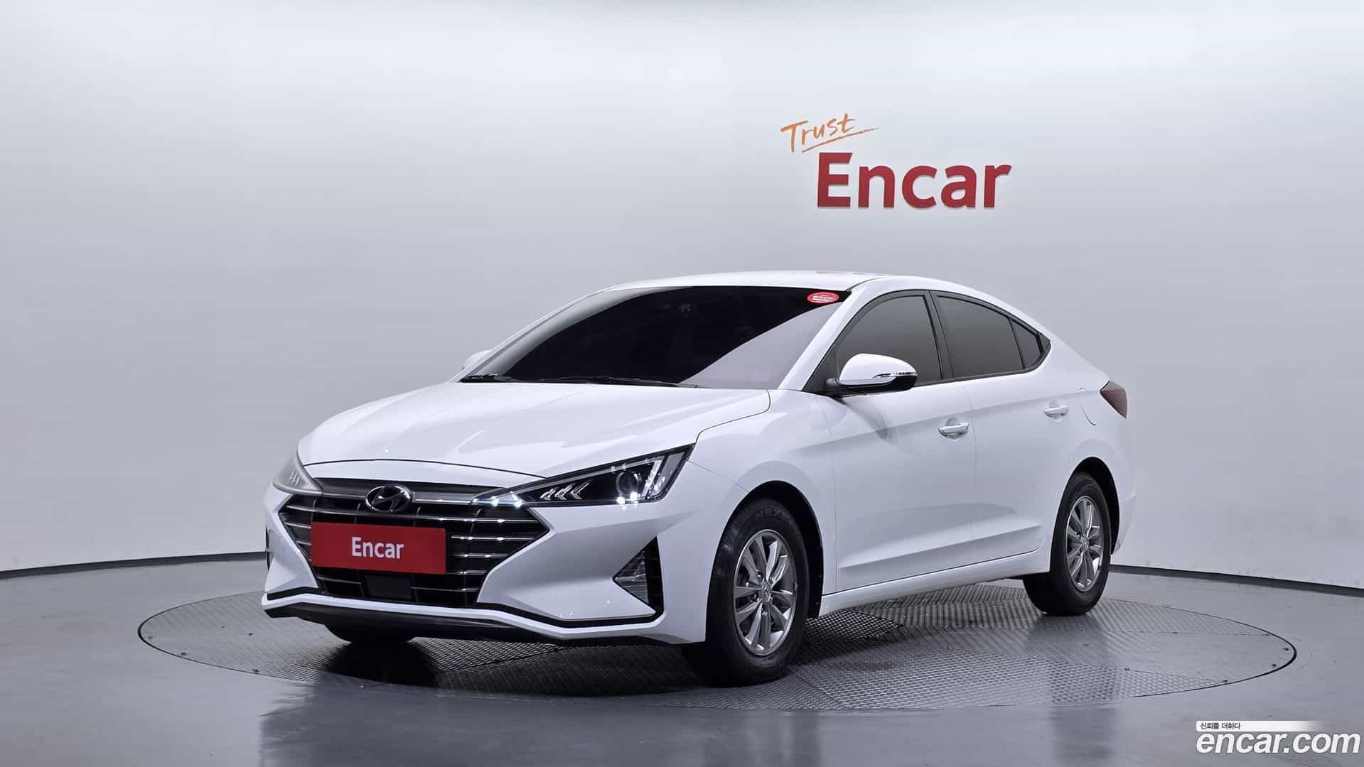AVANTE Hyundai 2019.10-OUTER-001
