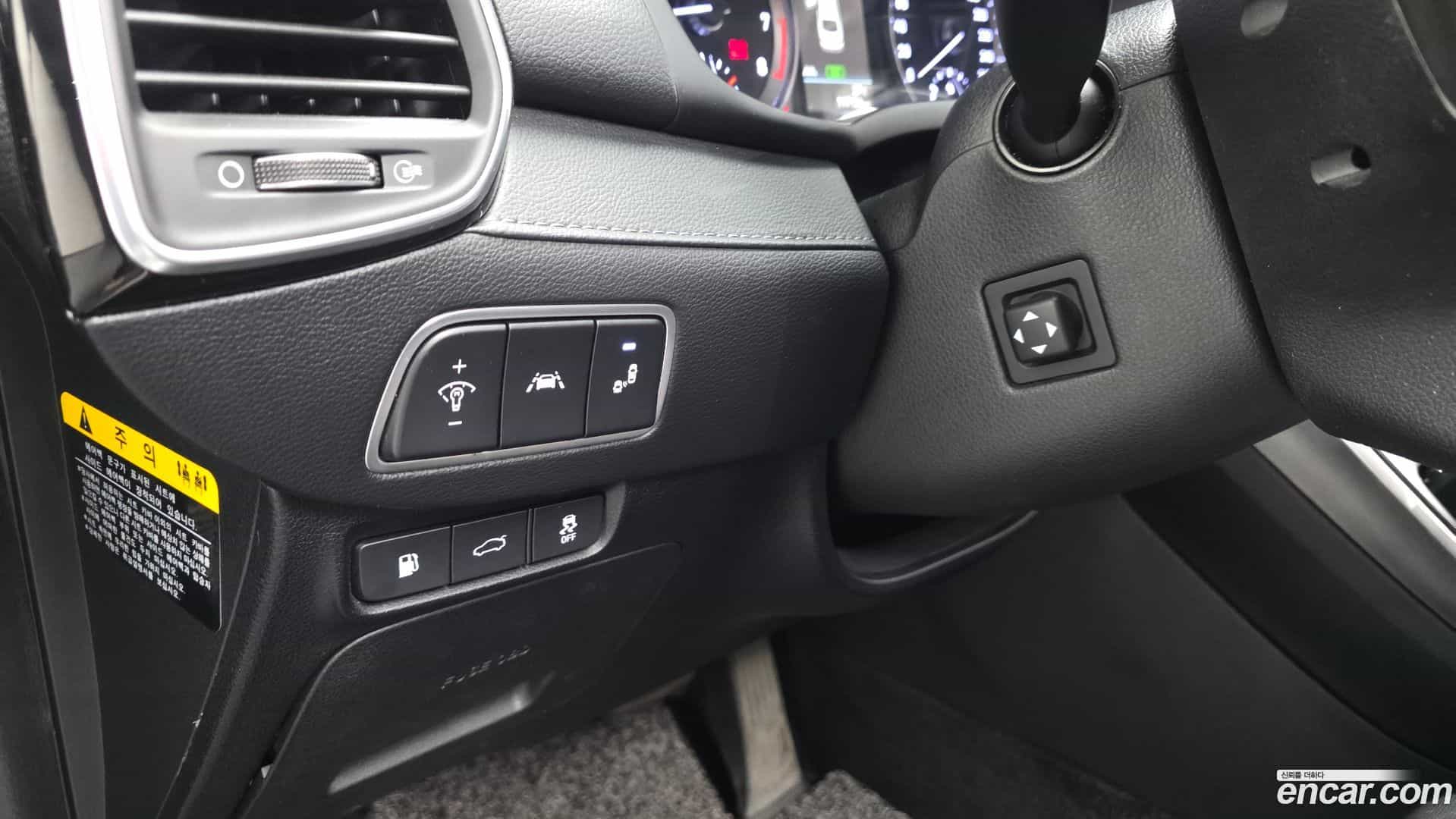 Grandeur Hyundai 2019.5-OPTION-020