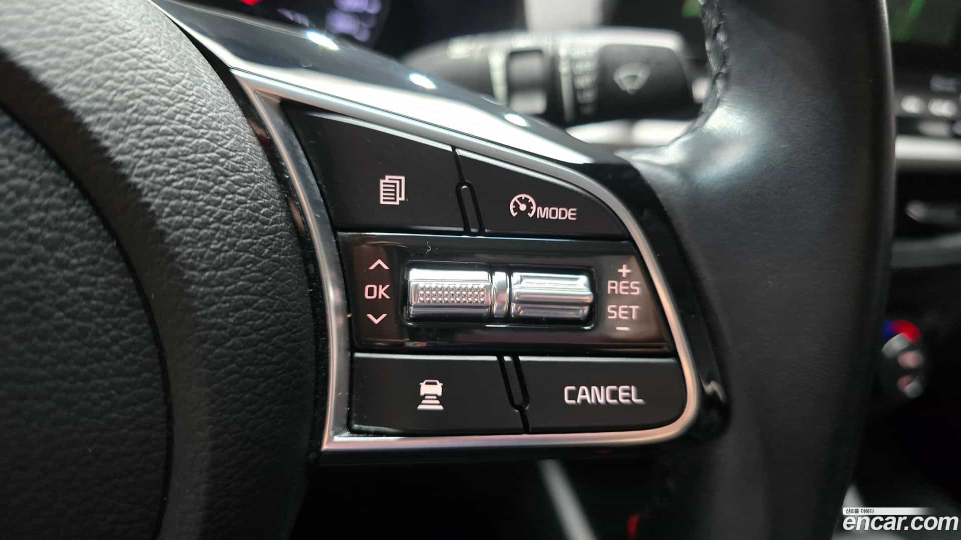 K3 Kia 2020.0-OPTION-021
