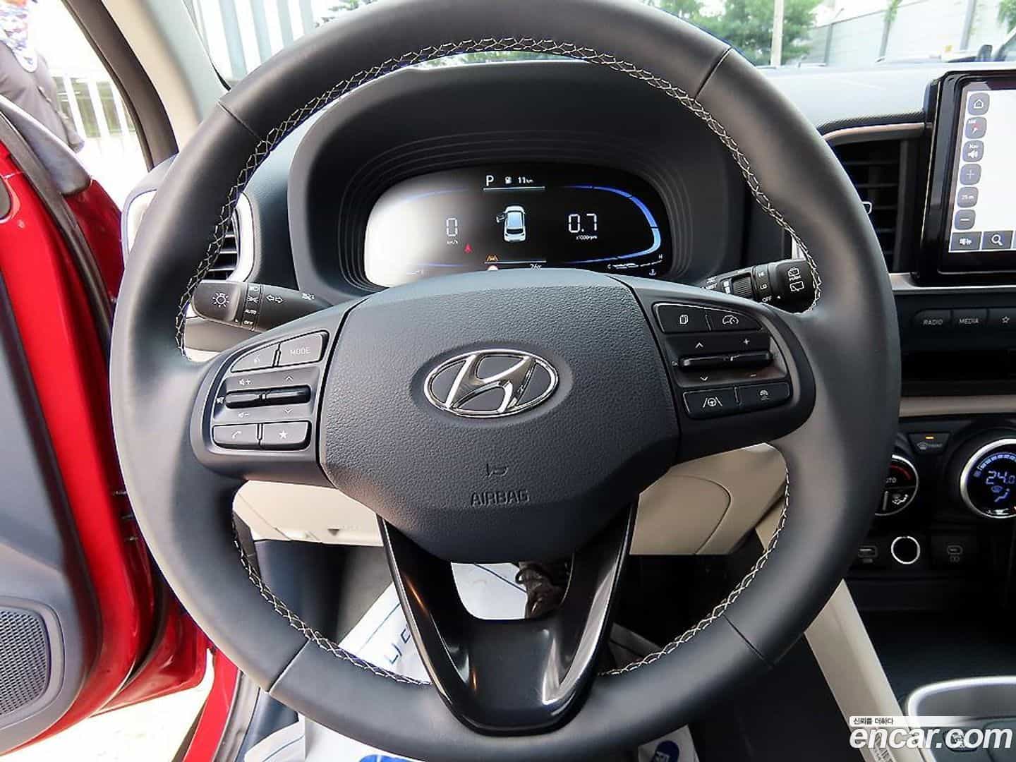 Venue Hyundai 2024.11-INNER-008