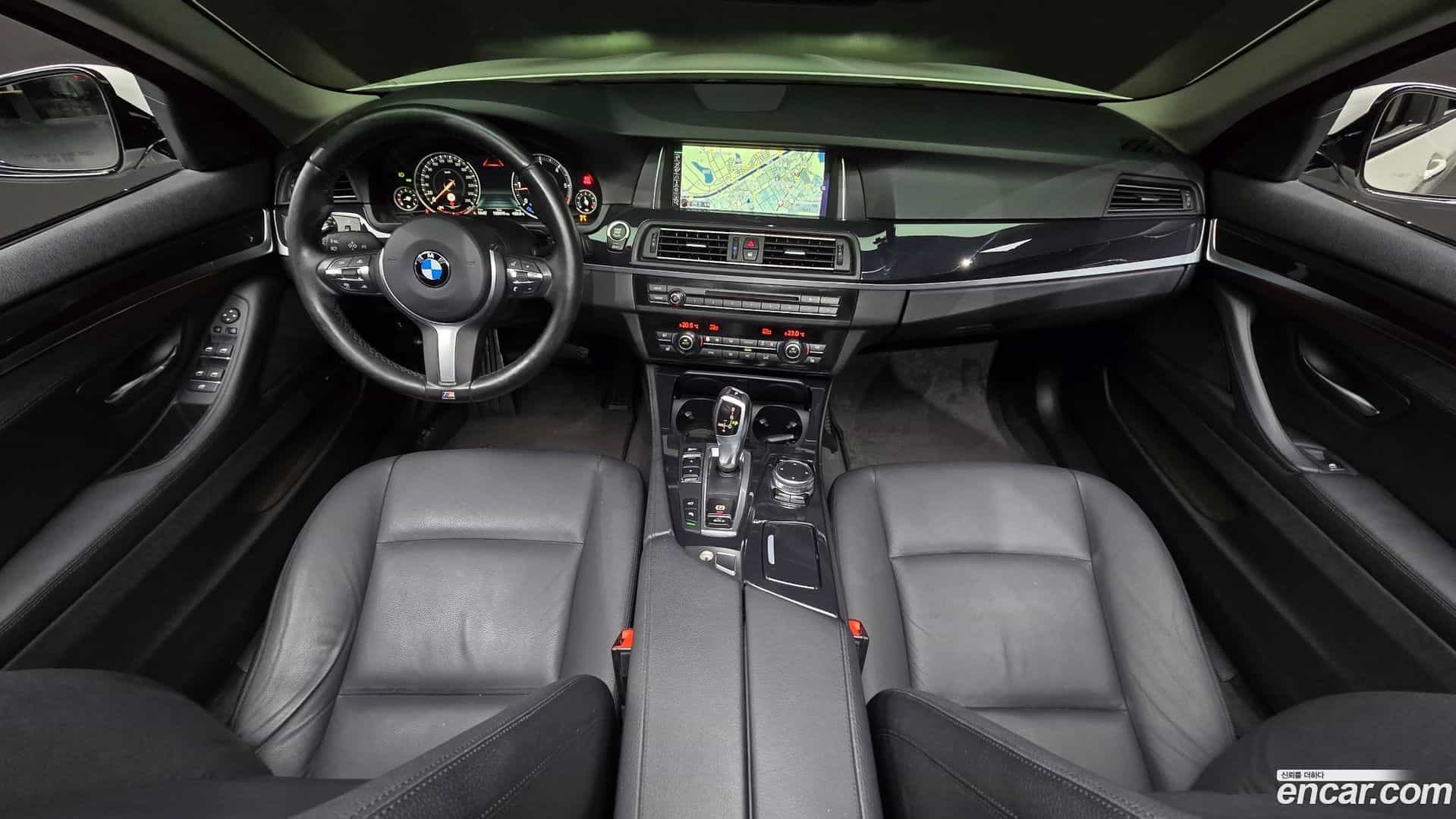 5-Series BMW 2016.6-INNER-007