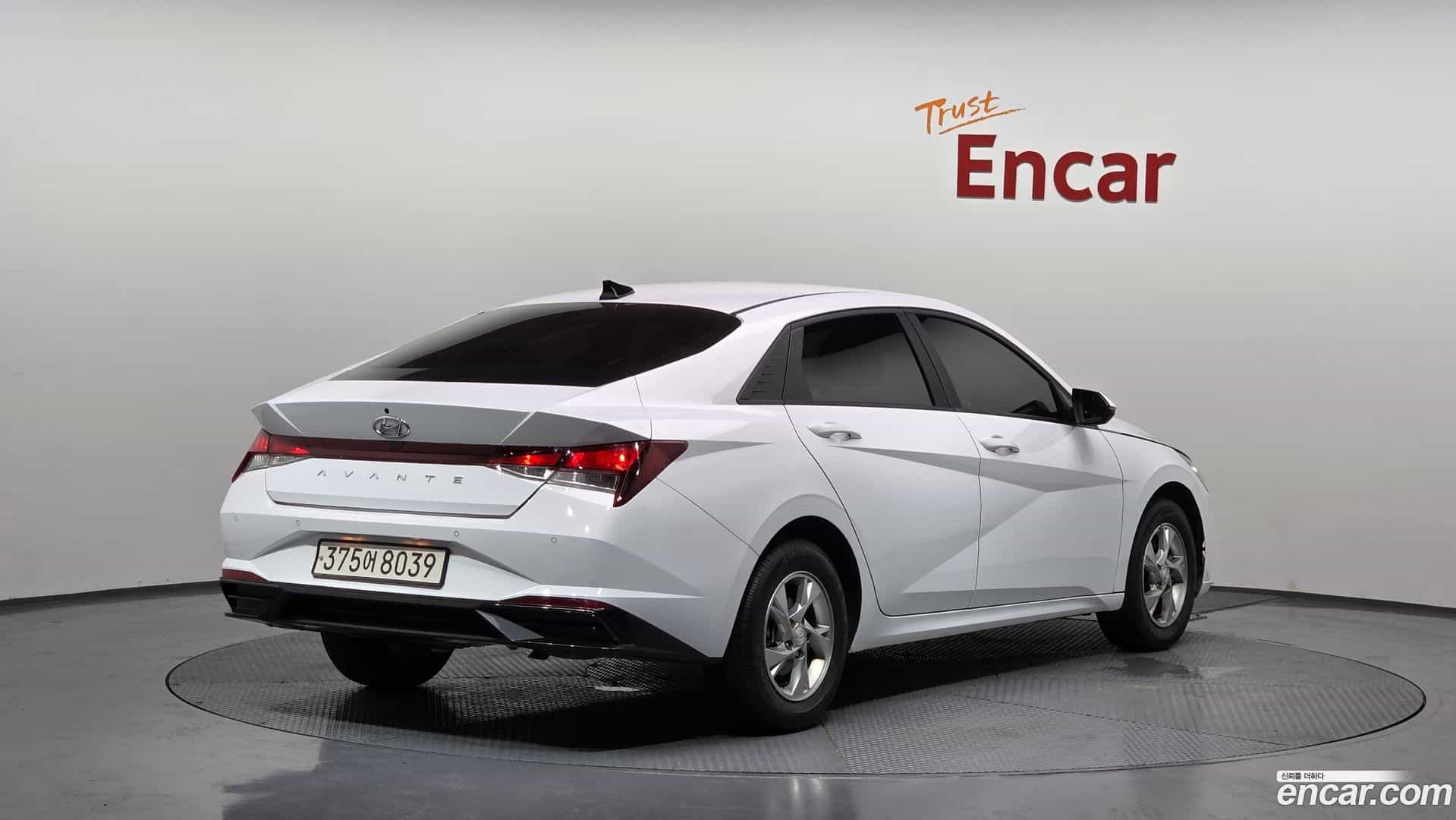 AVANTE Hyundai 2022.6-OUTER-002