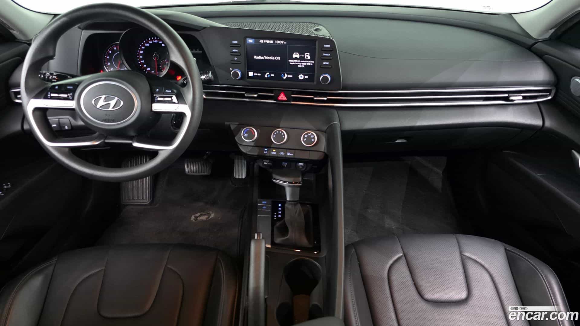 AVANTE Hyundai 2022.6-INNER-007