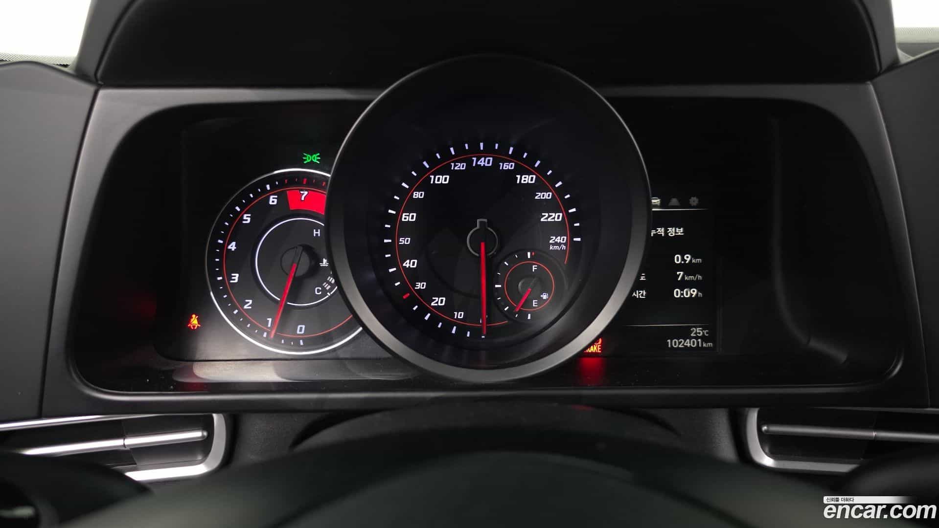AVANTE Hyundai 2022.6-INNER-008