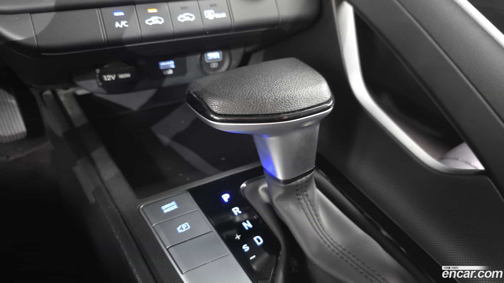 AVANTE Hyundai 2022.6-INNER-009