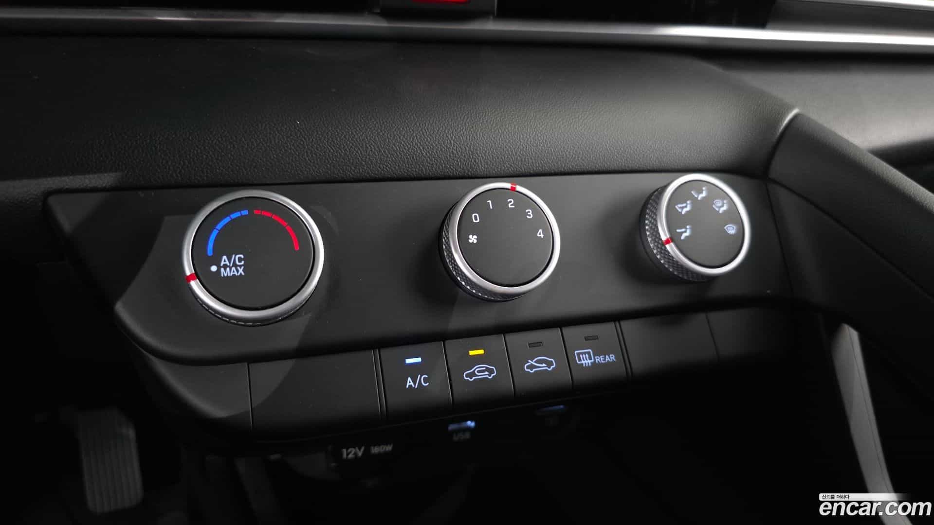 AVANTE Hyundai 2022.6-OPTION-020