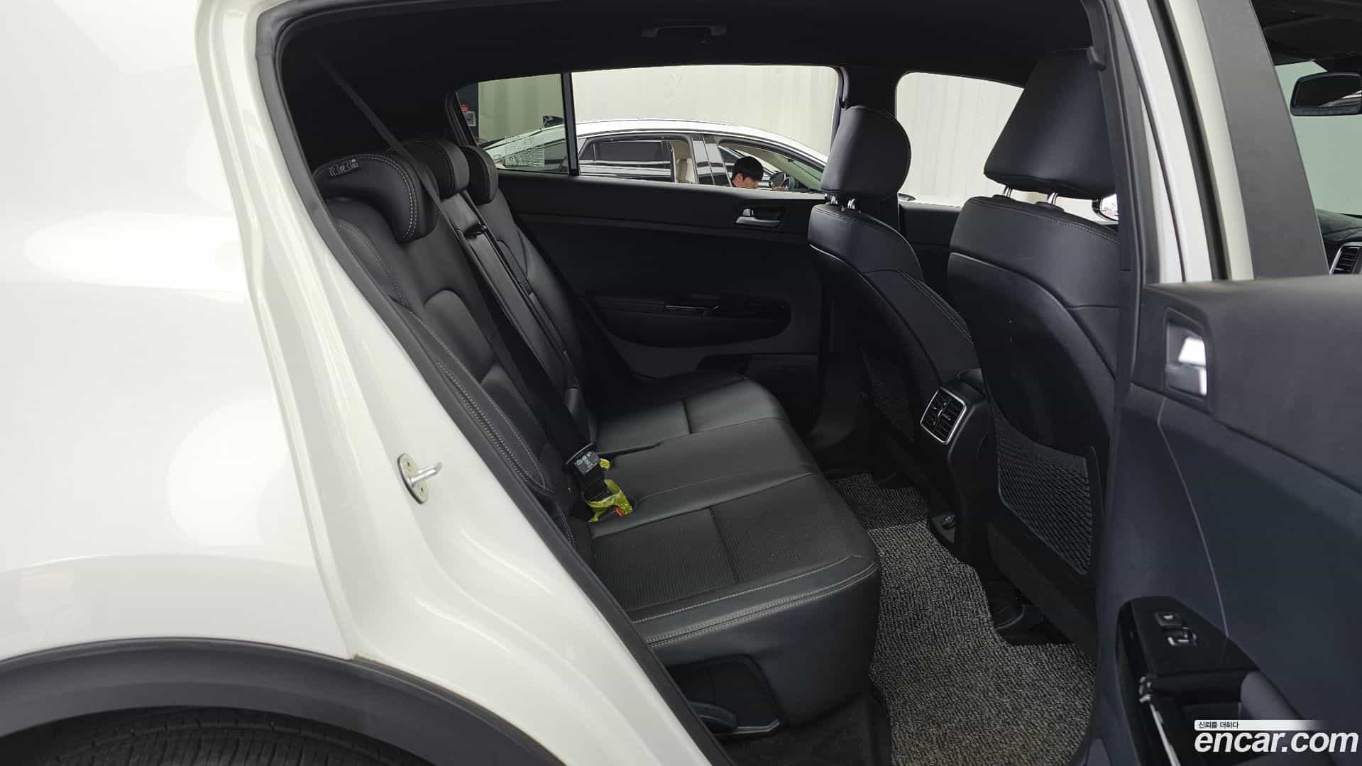 Sportage Kia 2020.5-OPTION-016