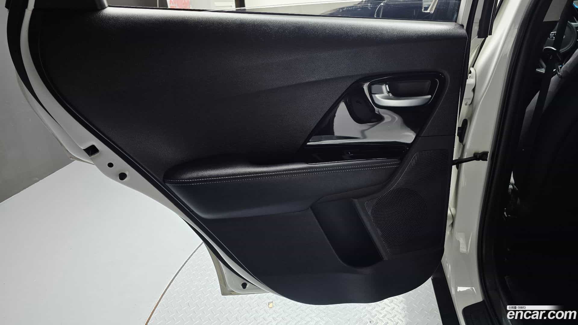 Niro Kia 2018.5-INNER-035