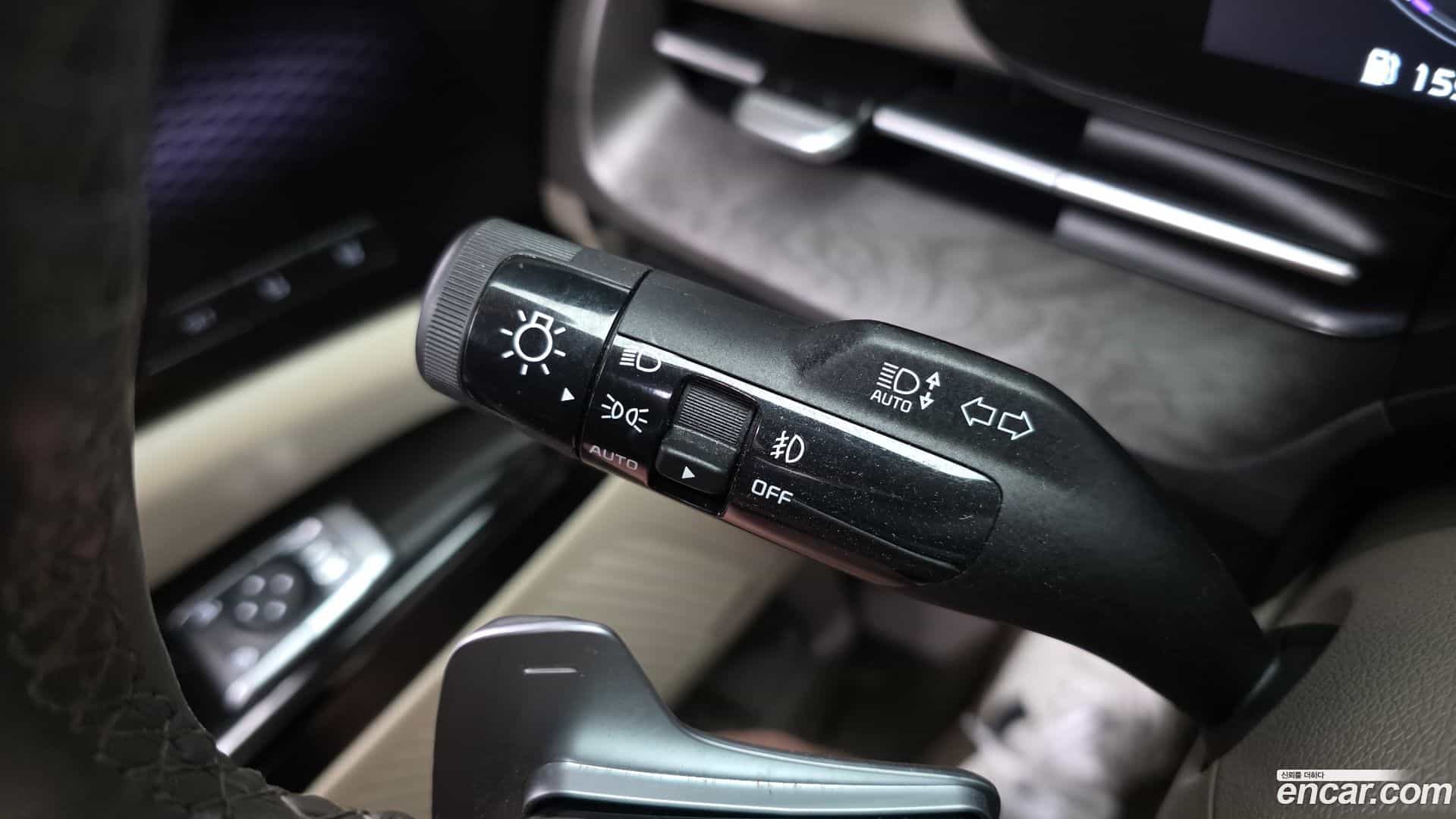 Canival Kia 2022.8-OPTION-024