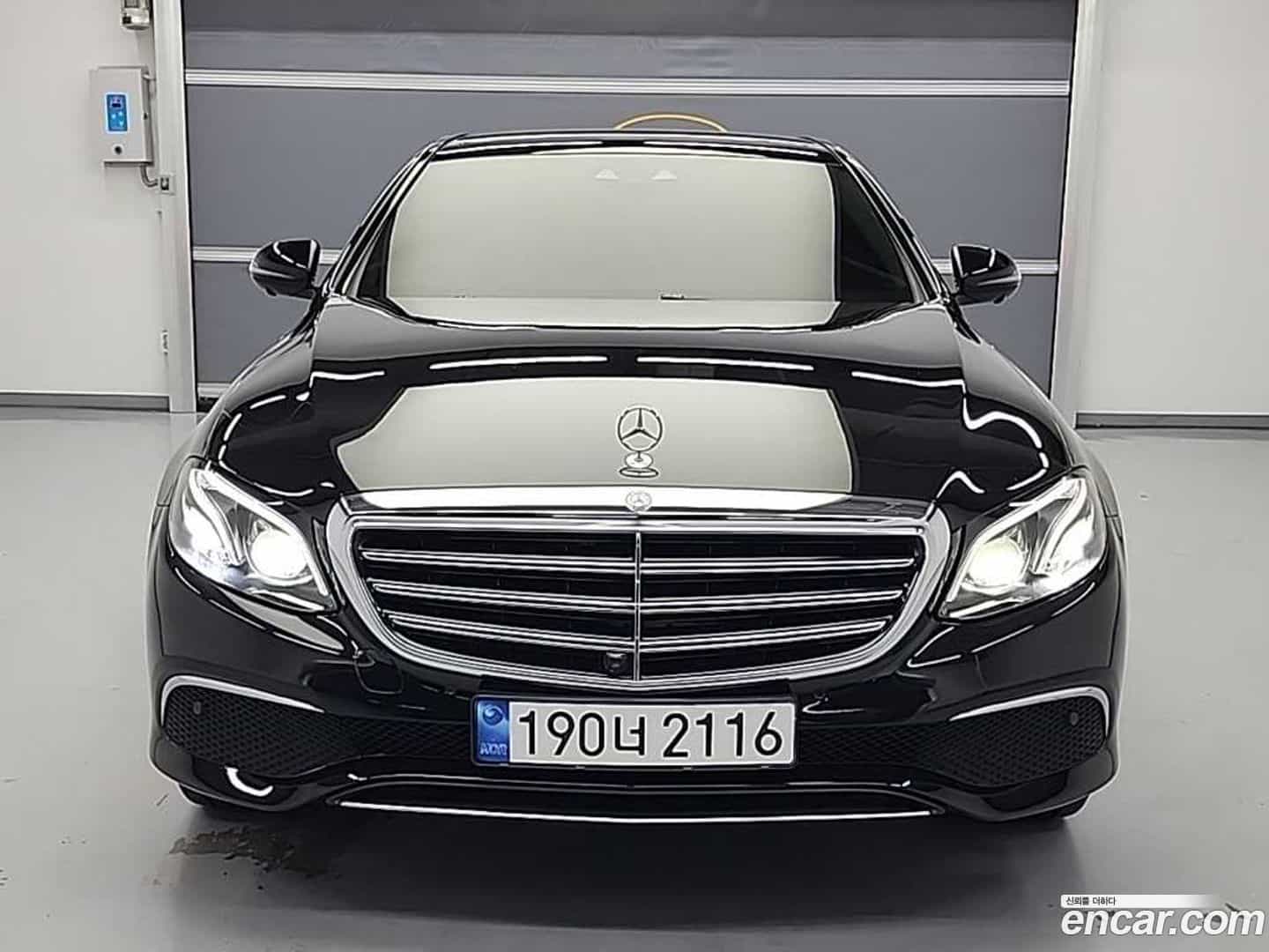 E-Class Mercedes-Benz 2017.1-OUTER-001