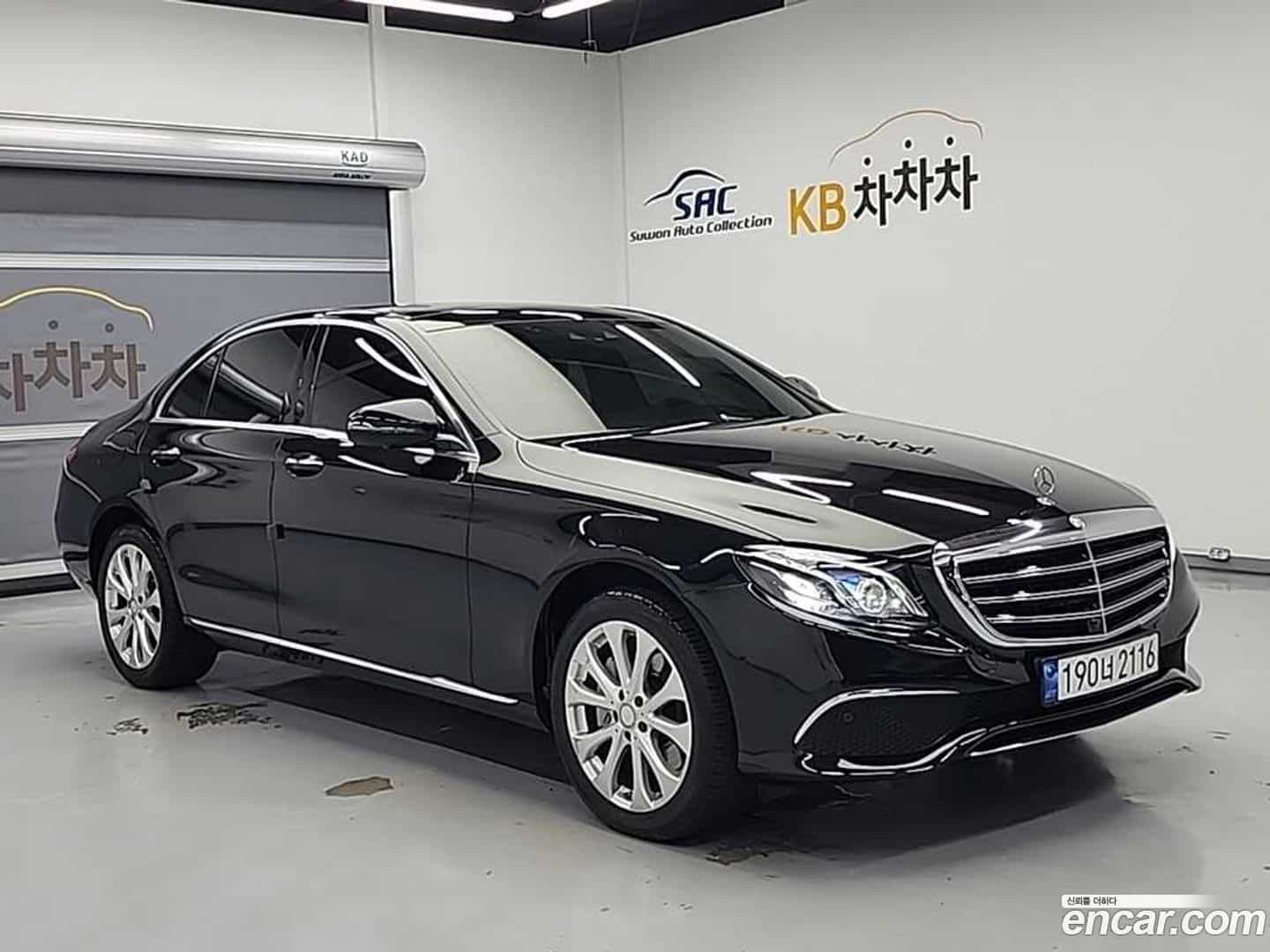 E-Class Mercedes-Benz 2017.1-OUTER-004